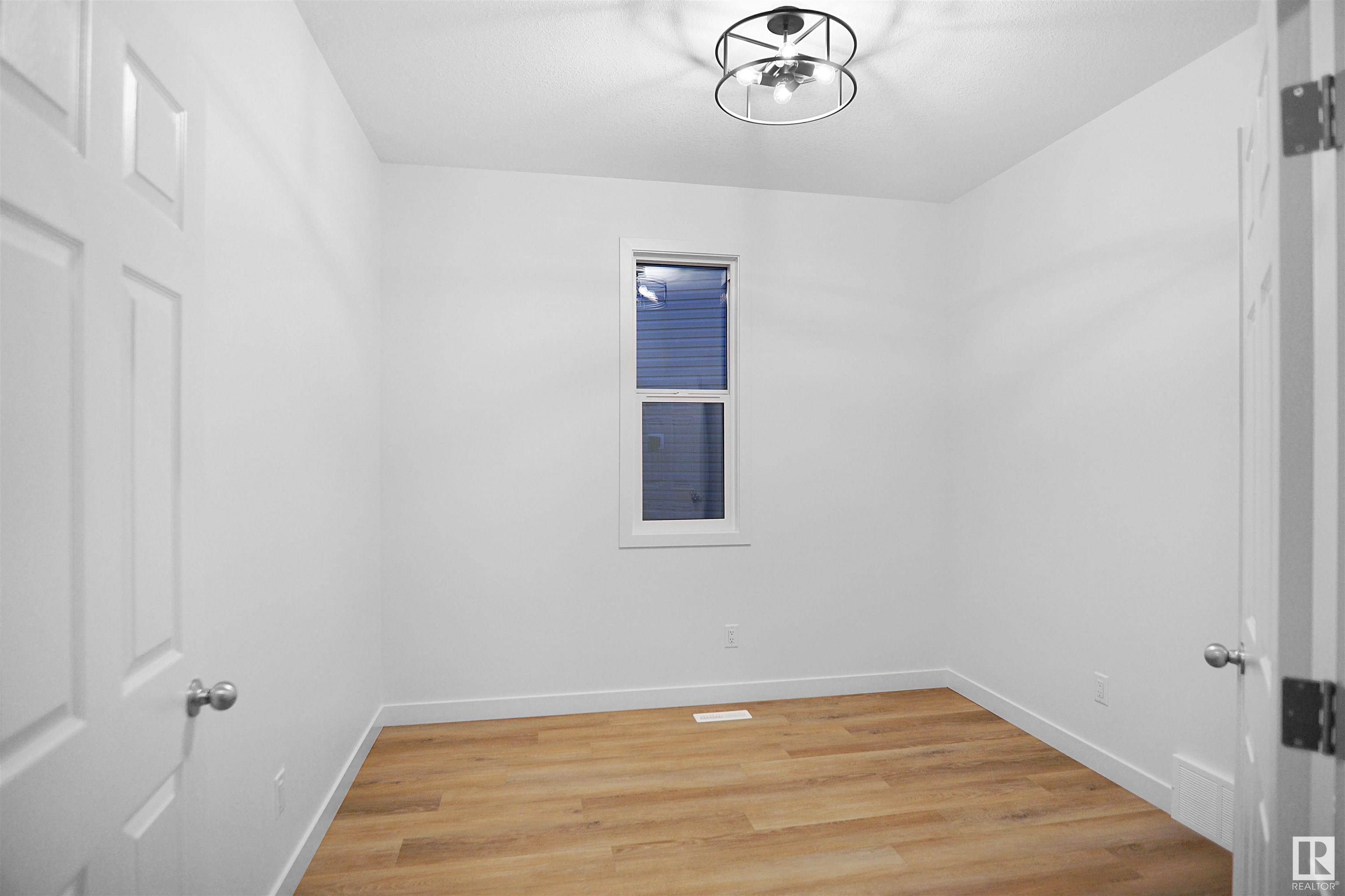      17407 7 ST NE , Edmonton,  ,T5Y 4E7 ;  Listing Number: MLS E4415041