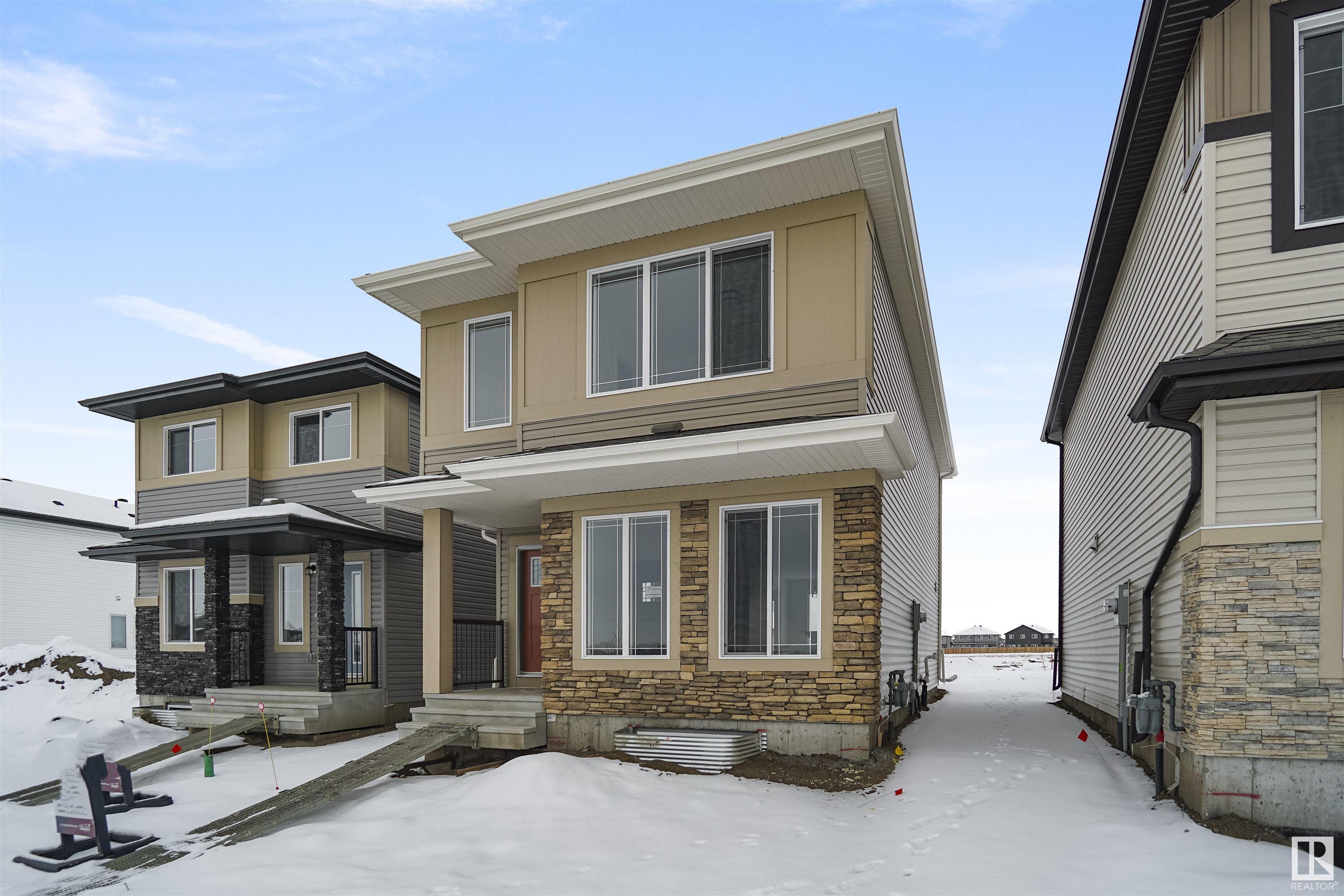      209 SUNLAND WY , Sherwood Park,  ,T8H 2Y7 ;  Listing Number: MLS E4415043