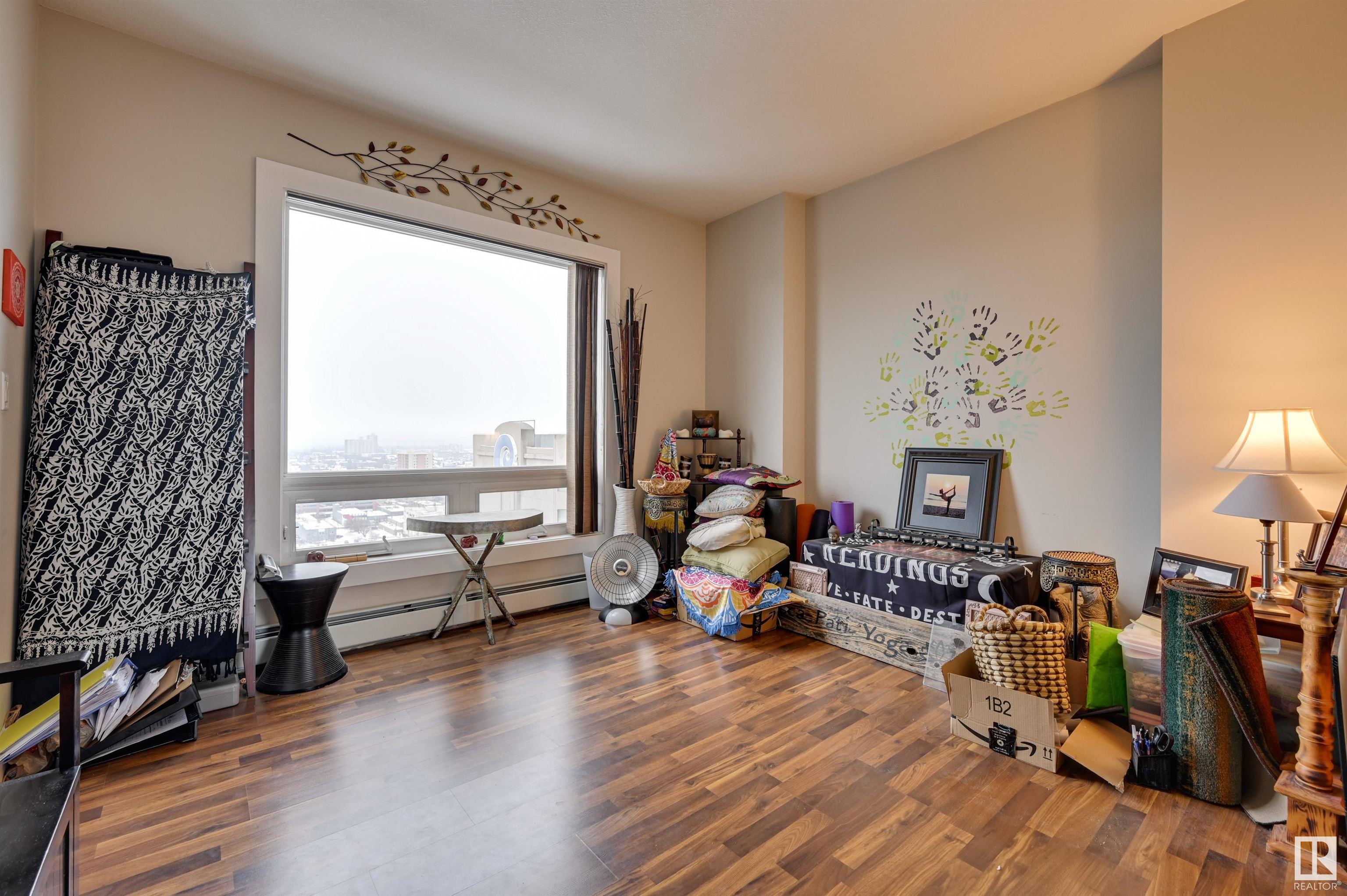      #2005 10136 104 ST NW , Edmonton,  ,T5J 0B5 ;  Listing Number: MLS E4415054