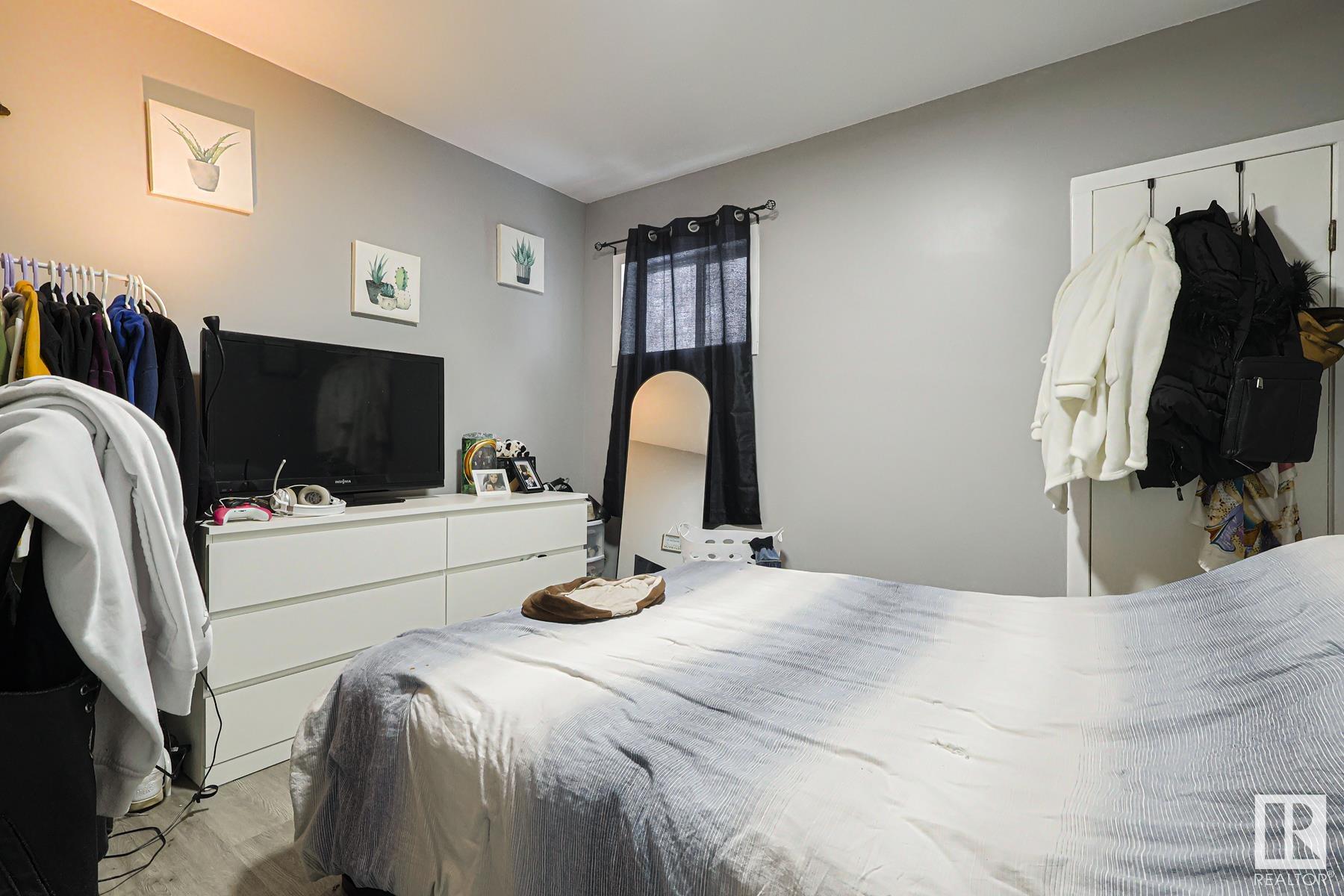      11540 83 ST NW , Edmonton,  ,T5B 2Y5 ;  Listing Number: MLS E4415055