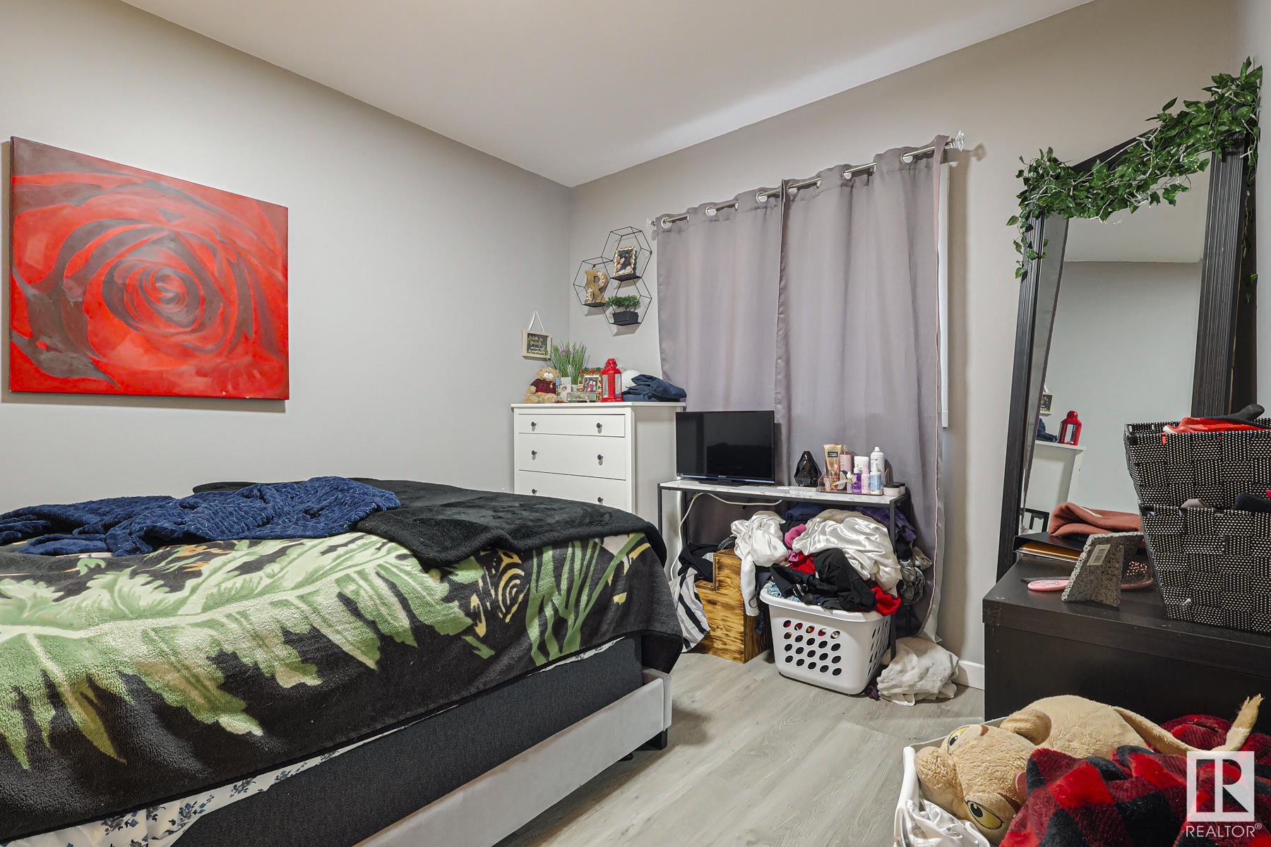      11540 83 ST NW , Edmonton,  ,T5B 2Y5 ;  Listing Number: MLS E4415055