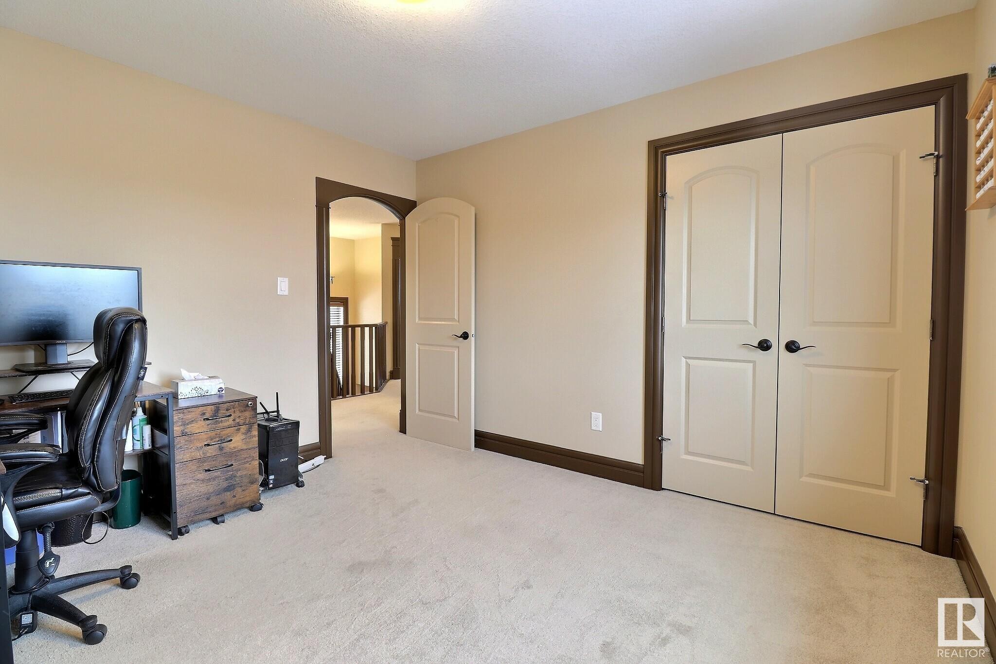      5315 SUNVIEW LN , Sherwood Park,  ,T8H 0K4 ;  Listing Number: MLS E4415056