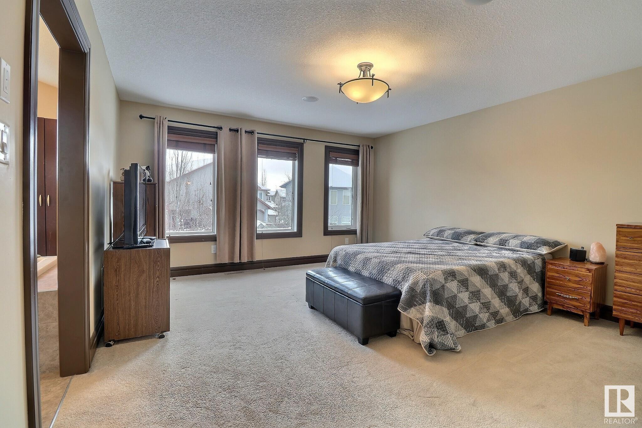      5315 SUNVIEW LN , Sherwood Park,  ,T8H 0K4 ;  Listing Number: MLS E4415056