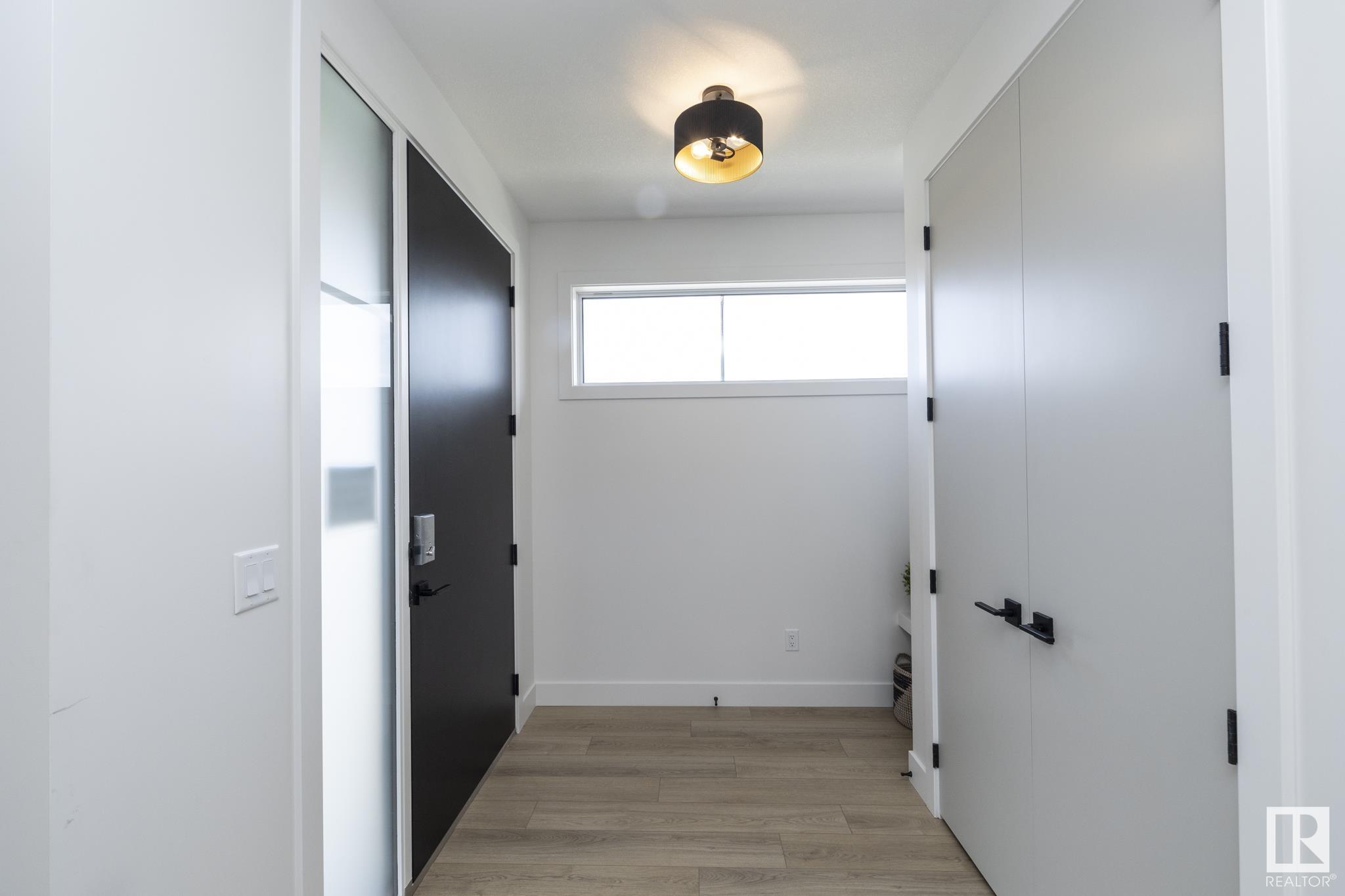      4541 KNIGHT WD SW , Edmonton,  ,T6W 4B7 ;  Listing Number: MLS E4415061