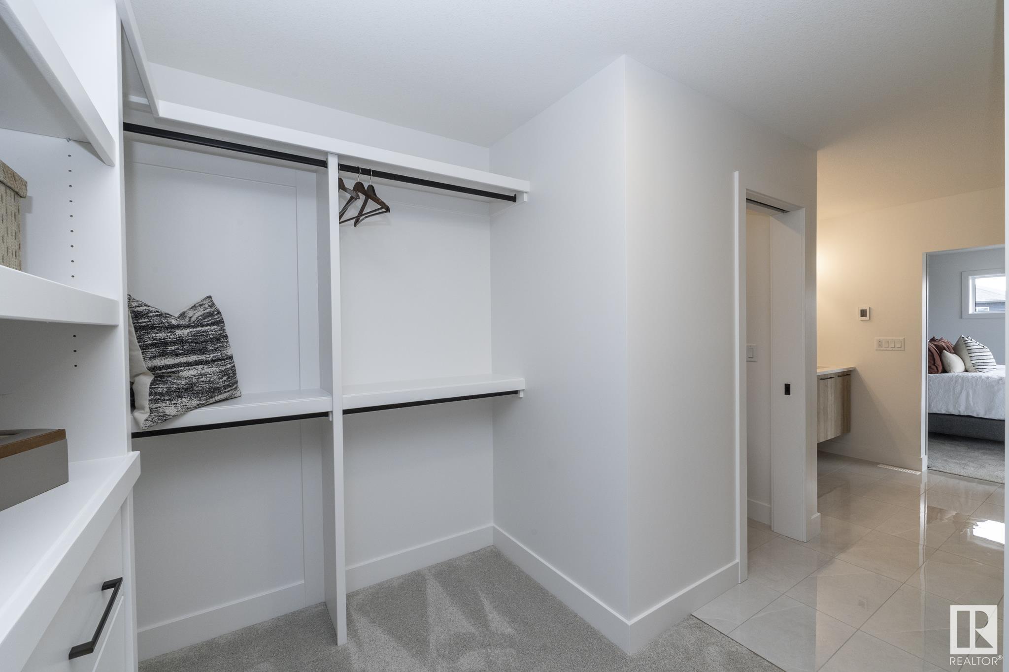      4541 KNIGHT WD SW , Edmonton,  ,T6W 4B7 ;  Listing Number: MLS E4415061