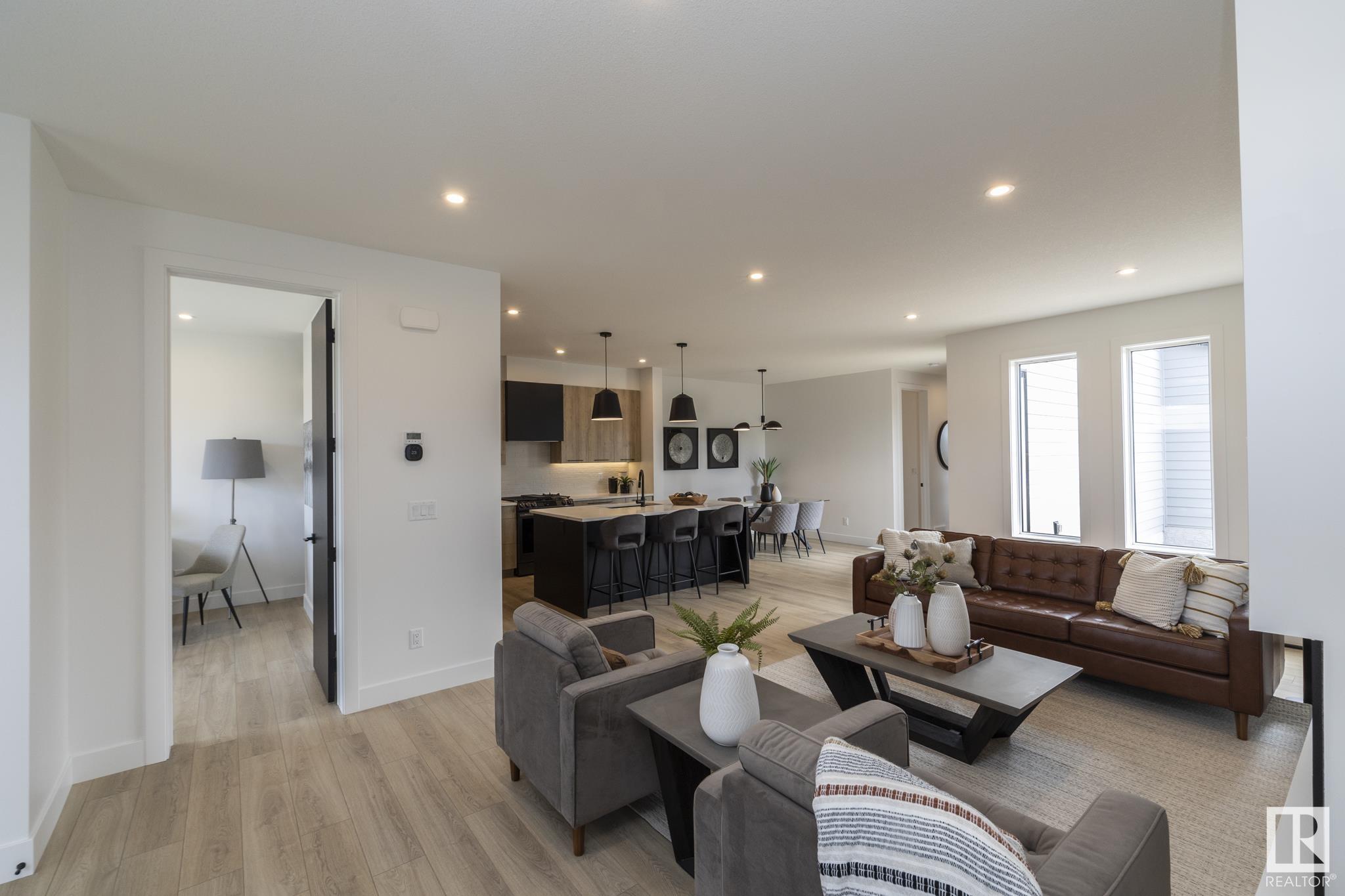      4541 KNIGHT WD SW , Edmonton,  ,T6W 4B7 ;  Listing Number: MLS E4415061