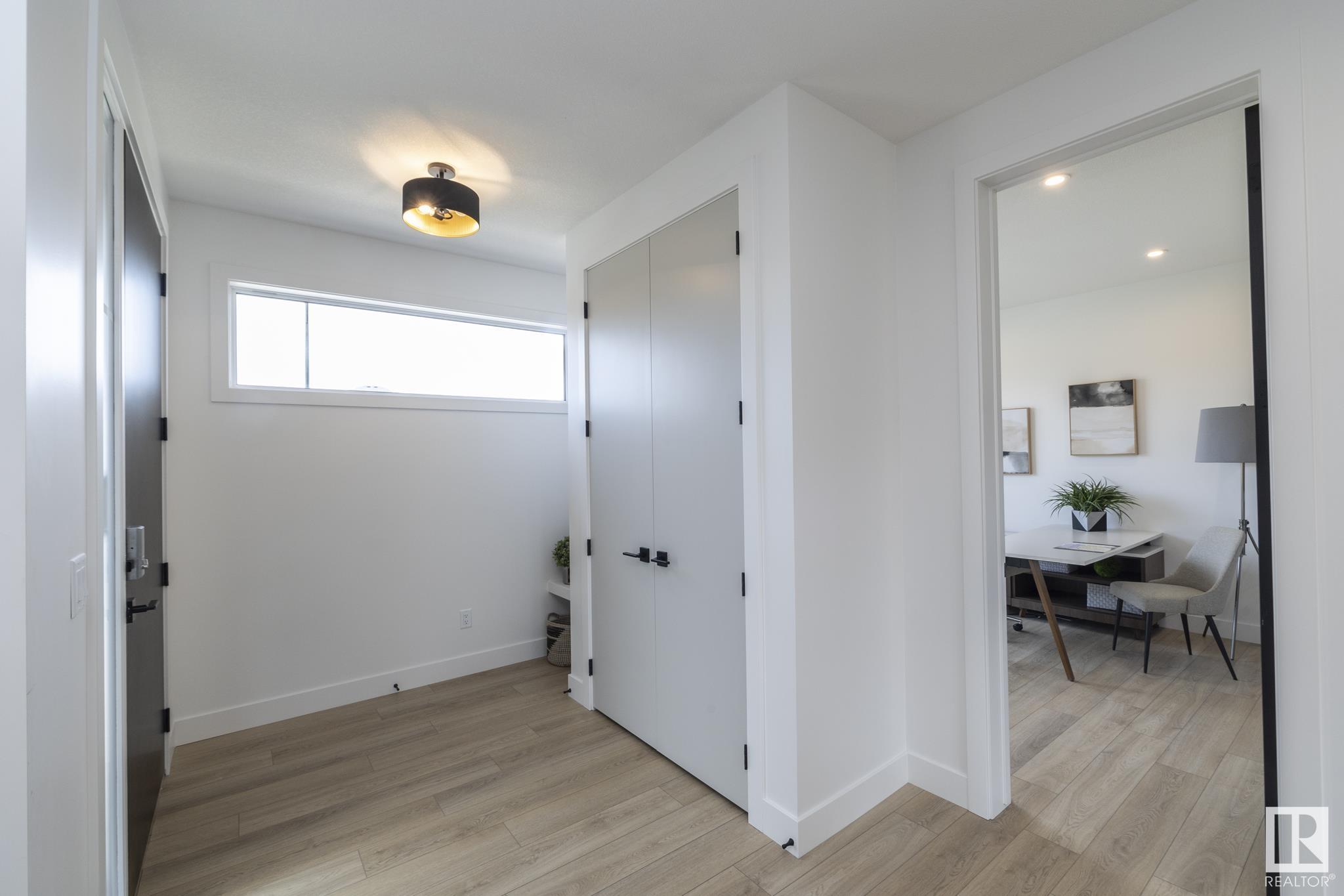      4541 KNIGHT WD SW , Edmonton,  ,T6W 4B7 ;  Listing Number: MLS E4415061
