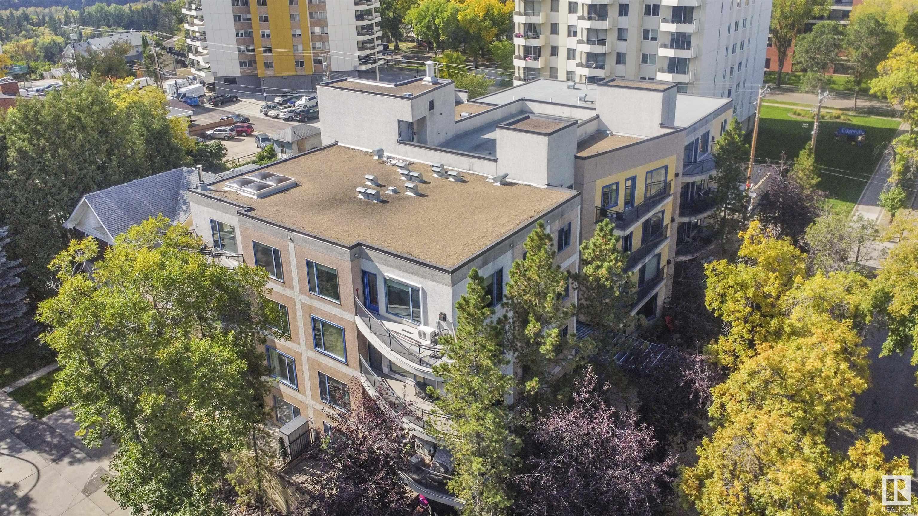      #204 11415 100 AV NW , Edmonton,  ,T5K 0J5 ;  Listing Number: MLS E4415073