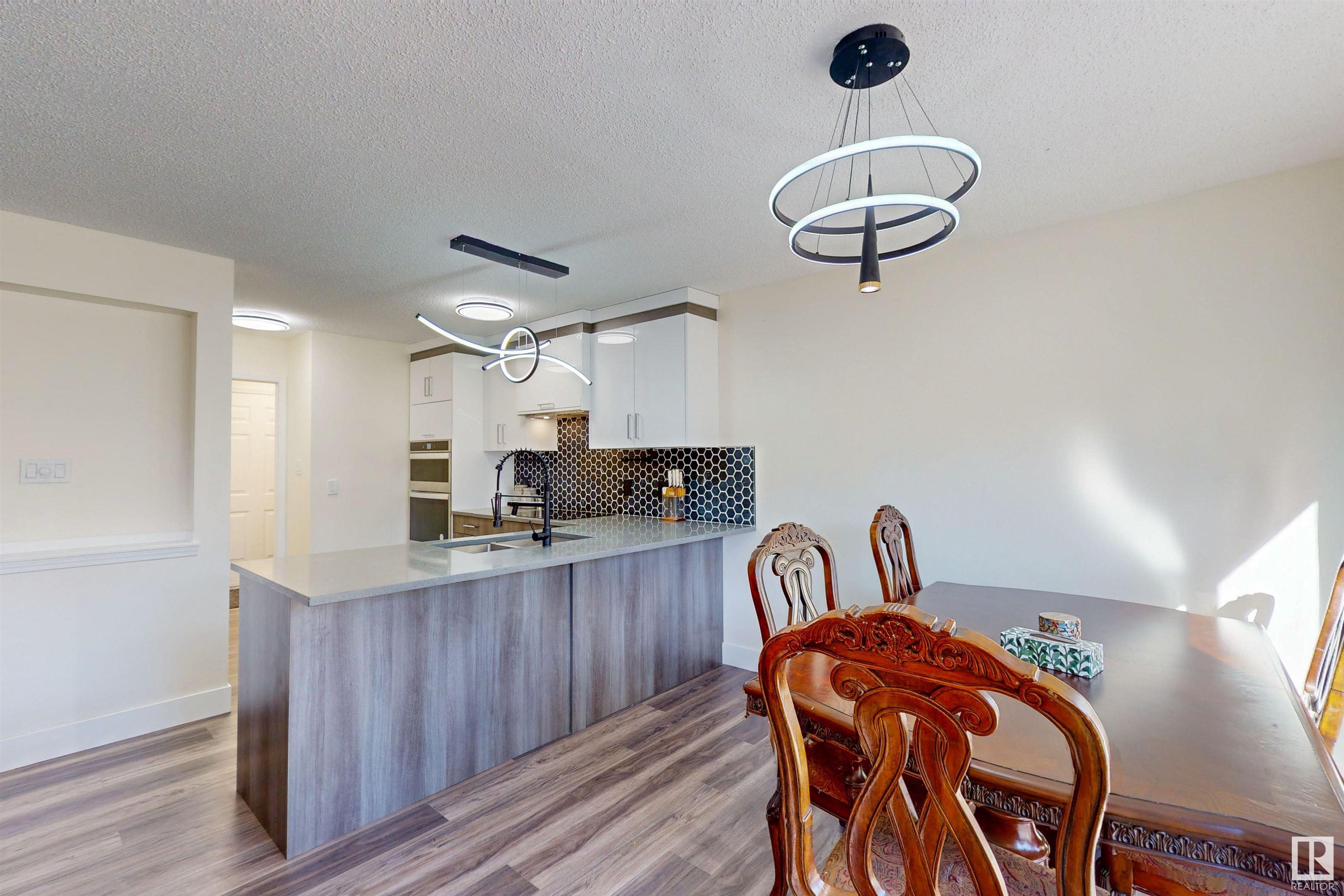      503 89 ST SW , Edmonton,  ,T6X 1C9 ;  Listing Number: MLS E4415082