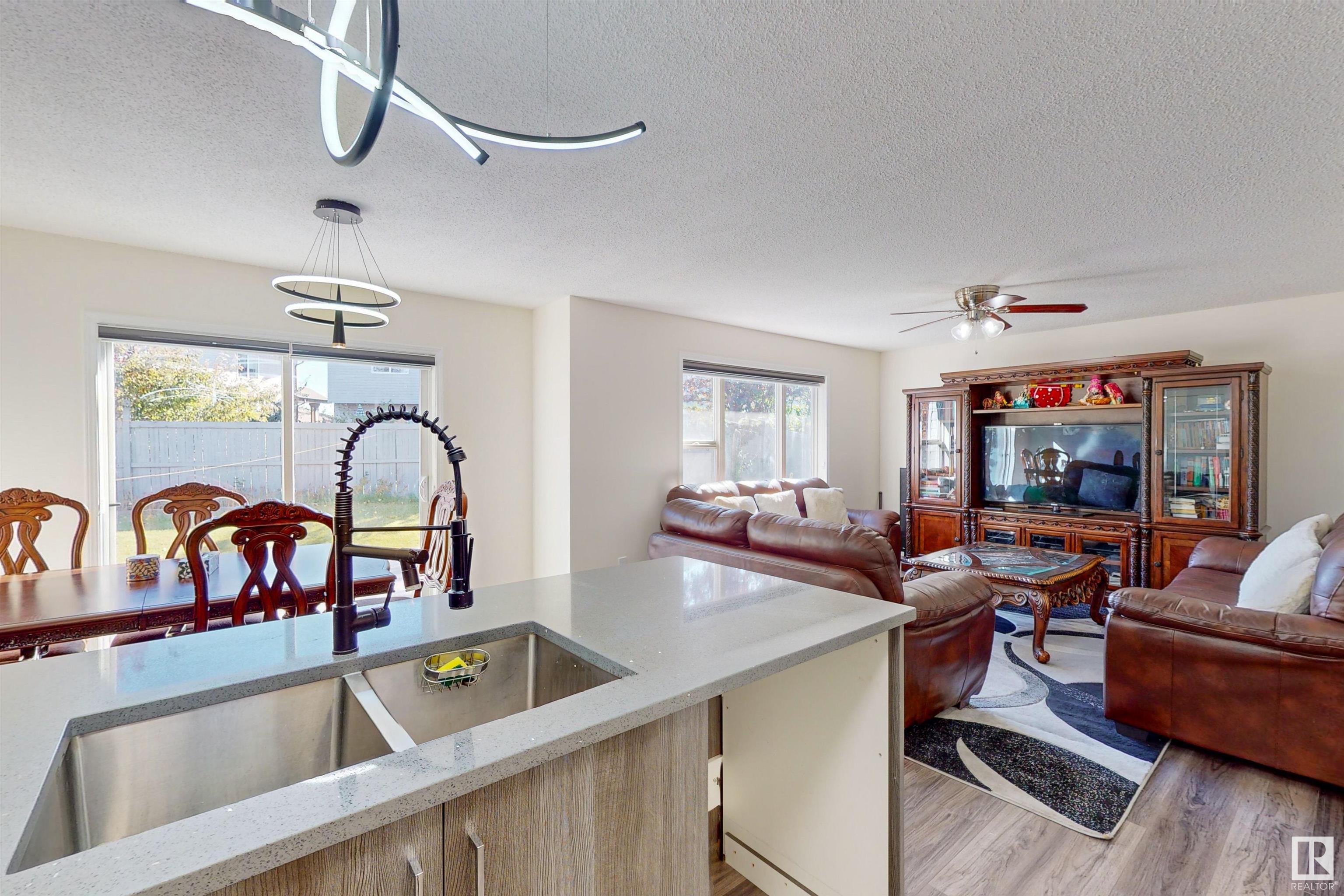      503 89 ST SW , Edmonton,  ,T6X 1C9 ;  Listing Number: MLS E4415082