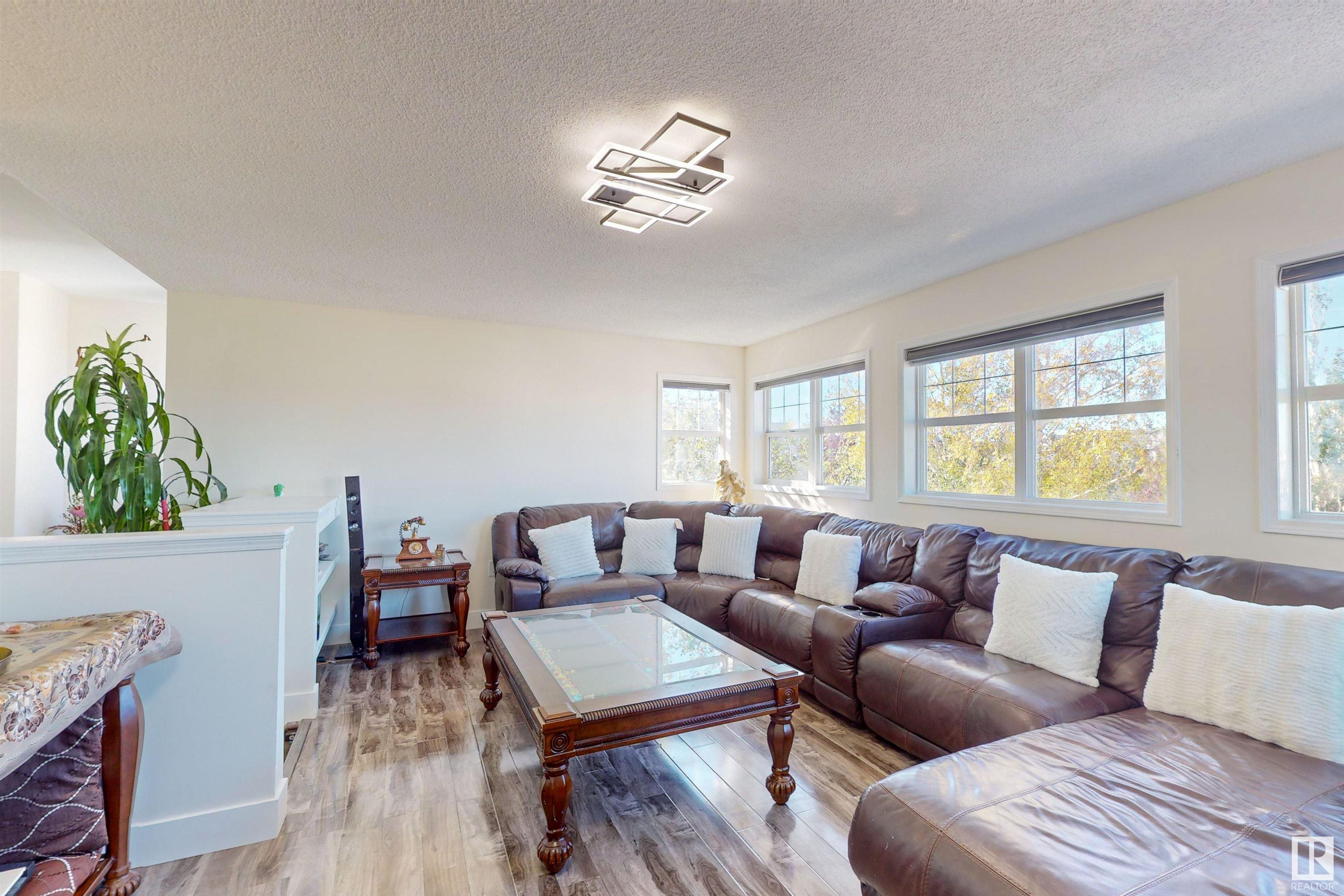      503 89 ST SW , Edmonton,  ,T6X 1C9 ;  Listing Number: MLS E4415082