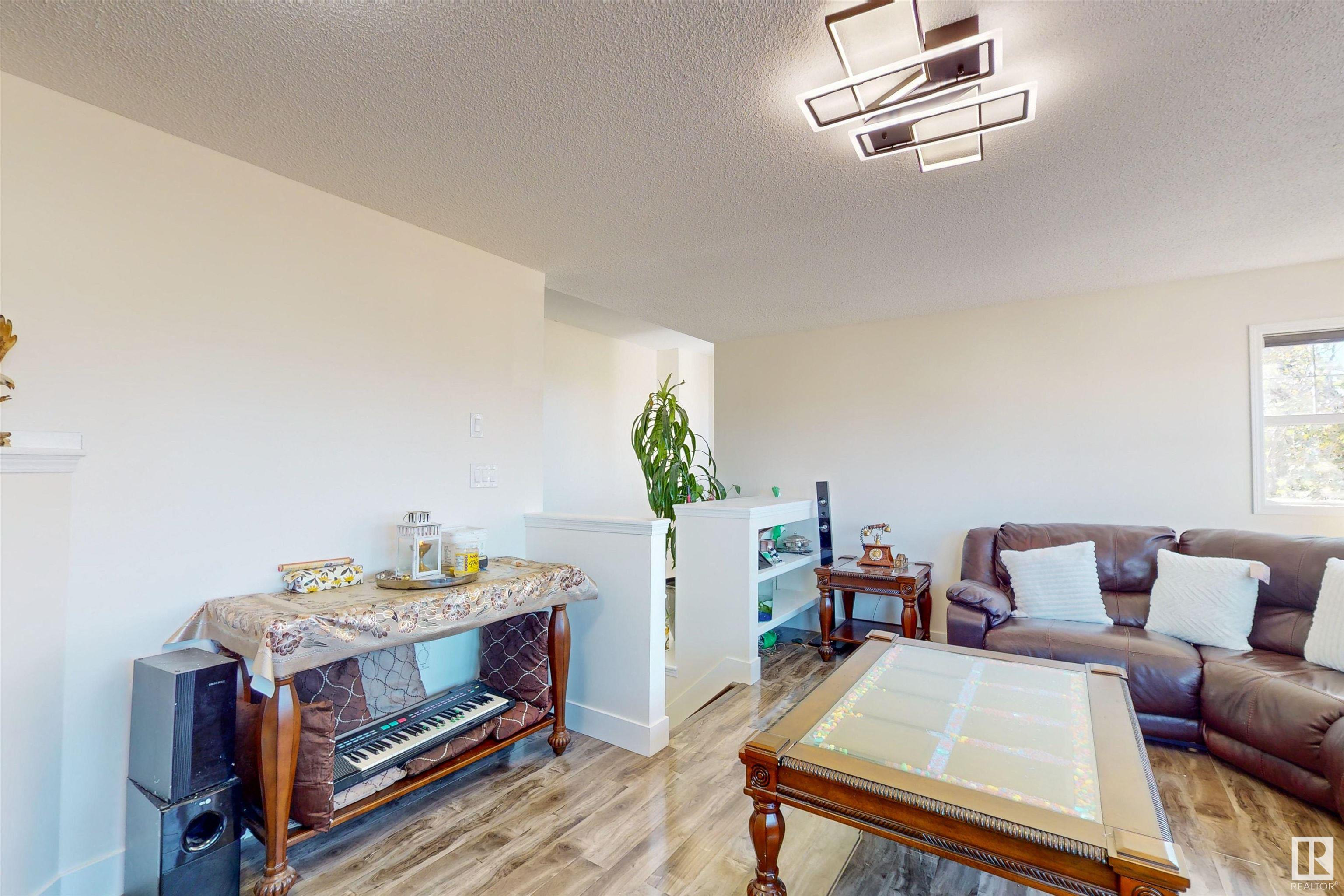      503 89 ST SW , Edmonton,  ,T6X 1C9 ;  Listing Number: MLS E4415082