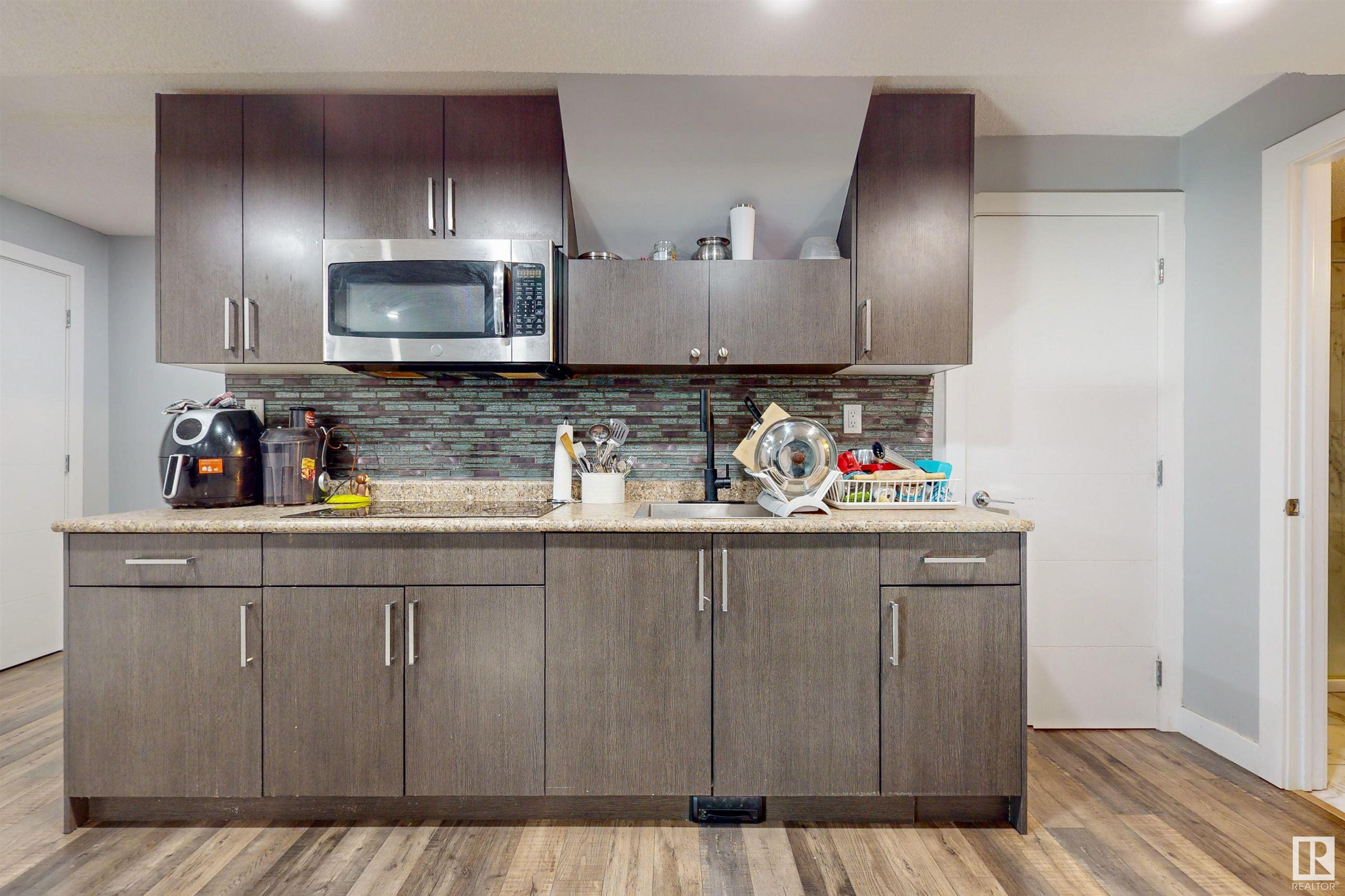      503 89 ST SW , Edmonton,  ,T6X 1C9 ;  Listing Number: MLS E4415082