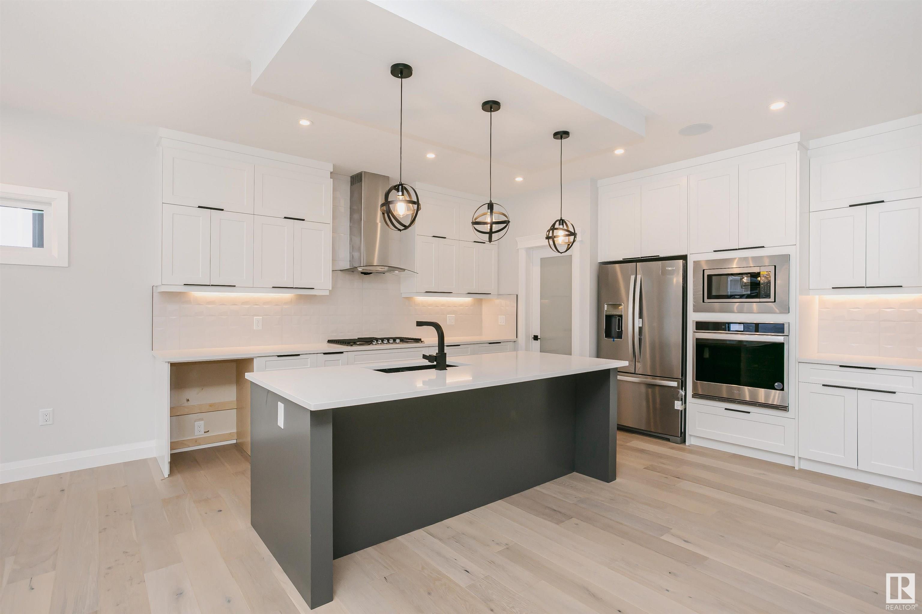      202 EDGEWATER CI , Leduc,  ,T9E 1K5 ;  Listing Number: MLS E4415100