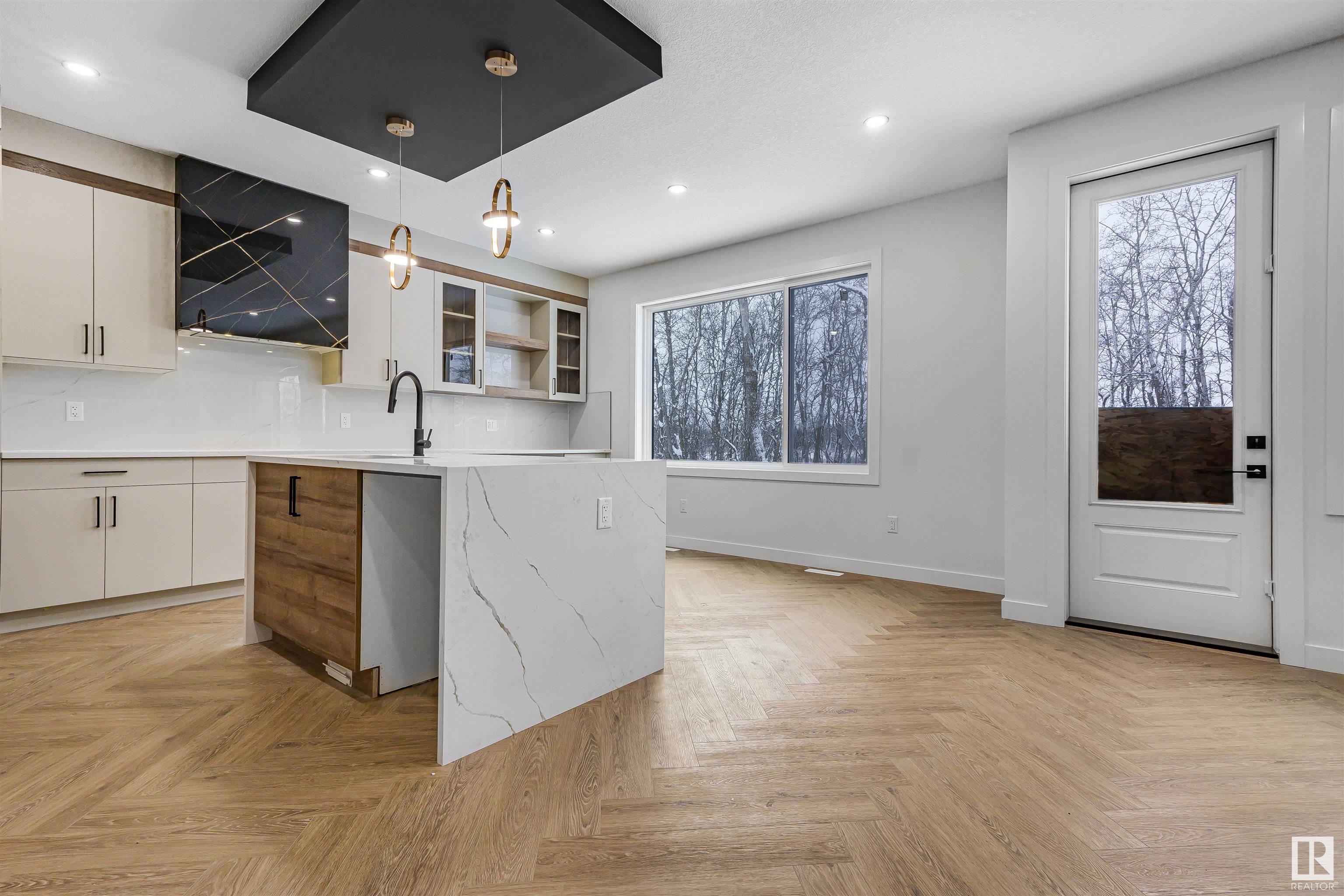      244 166 AV NE , Edmonton,  ,T5Y 4J2 ;  Listing Number: MLS E4415111