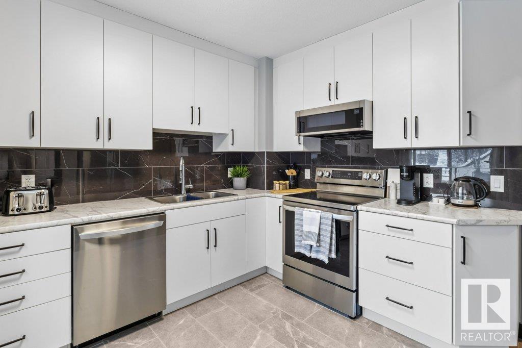      11310 105 ST NW , Edmonton,  ,T5G 2M6 ;  Listing Number: MLS E4415119