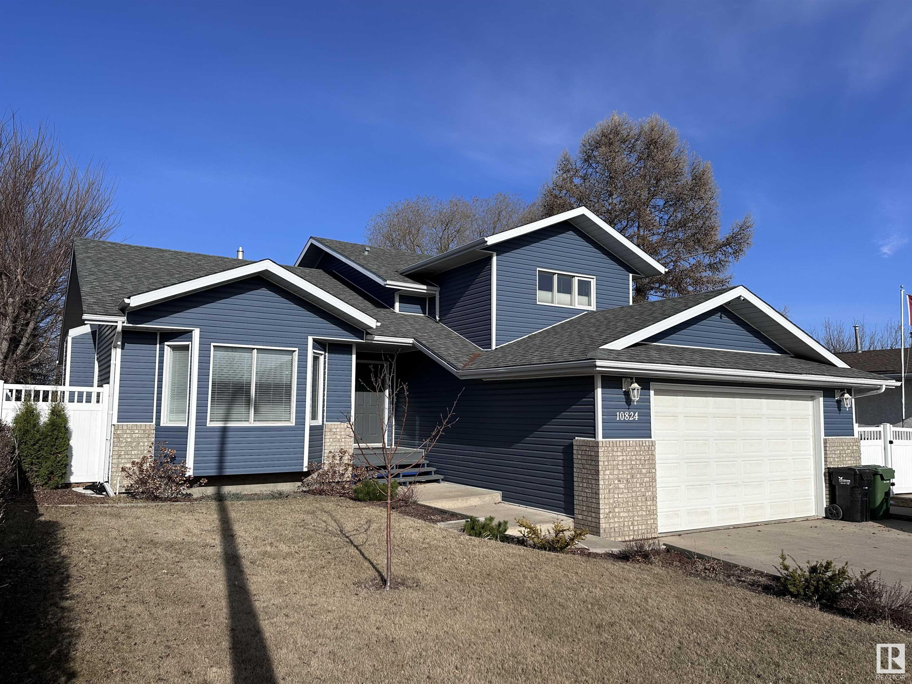      10824 106A Avenue , Westlock,  ,T7P 1B4 ;  Listing Number: MLS E4415123