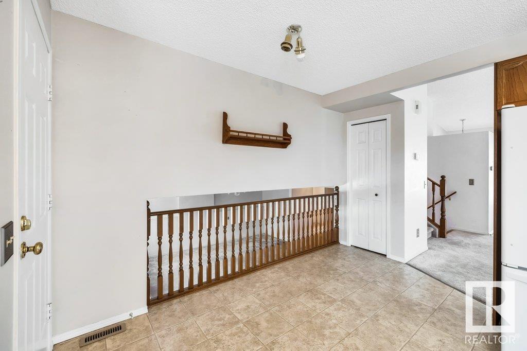      1219 56 ST NW , Edmonton,  ,T6L 2B2 ;  Listing Number: MLS E4415124