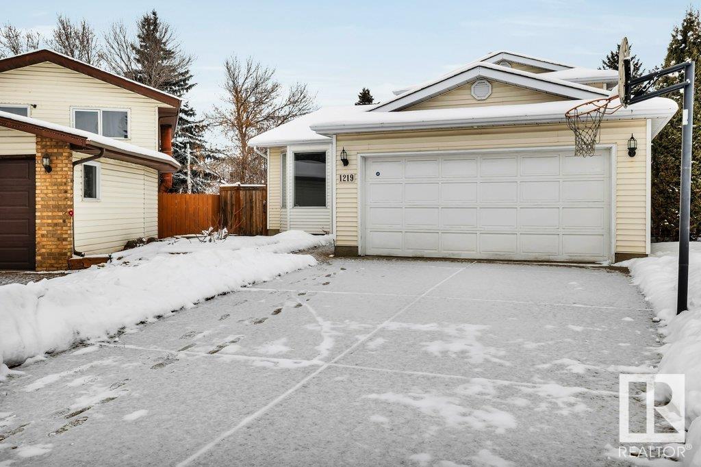      1219 56 ST NW , Edmonton,  ,T6L 2B2 ;  Listing Number: MLS E4415124