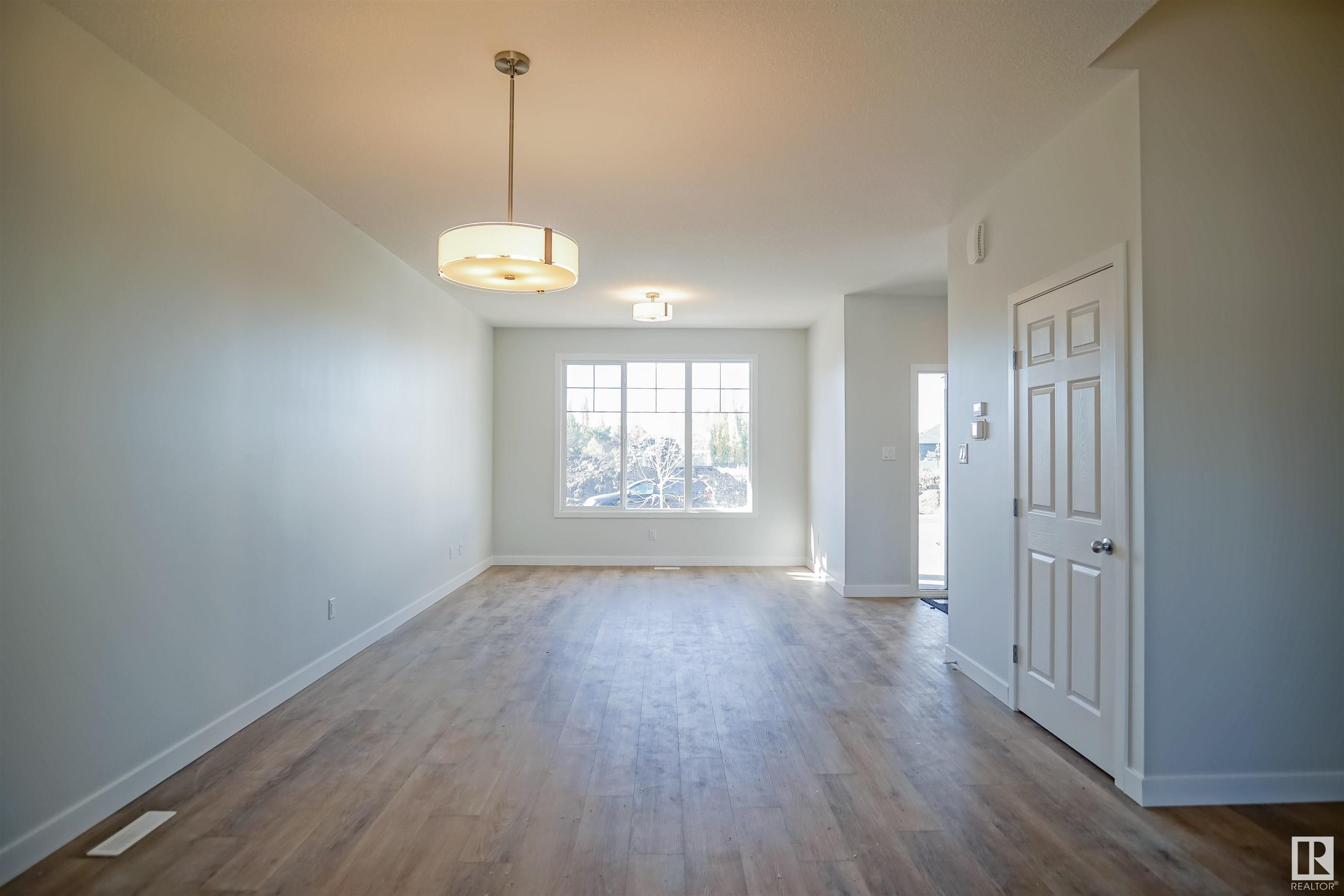      21 WESTPARK DR , Fort Saskatchewan,  ,T8L 0Z5 ;  Listing Number: MLS E4415133