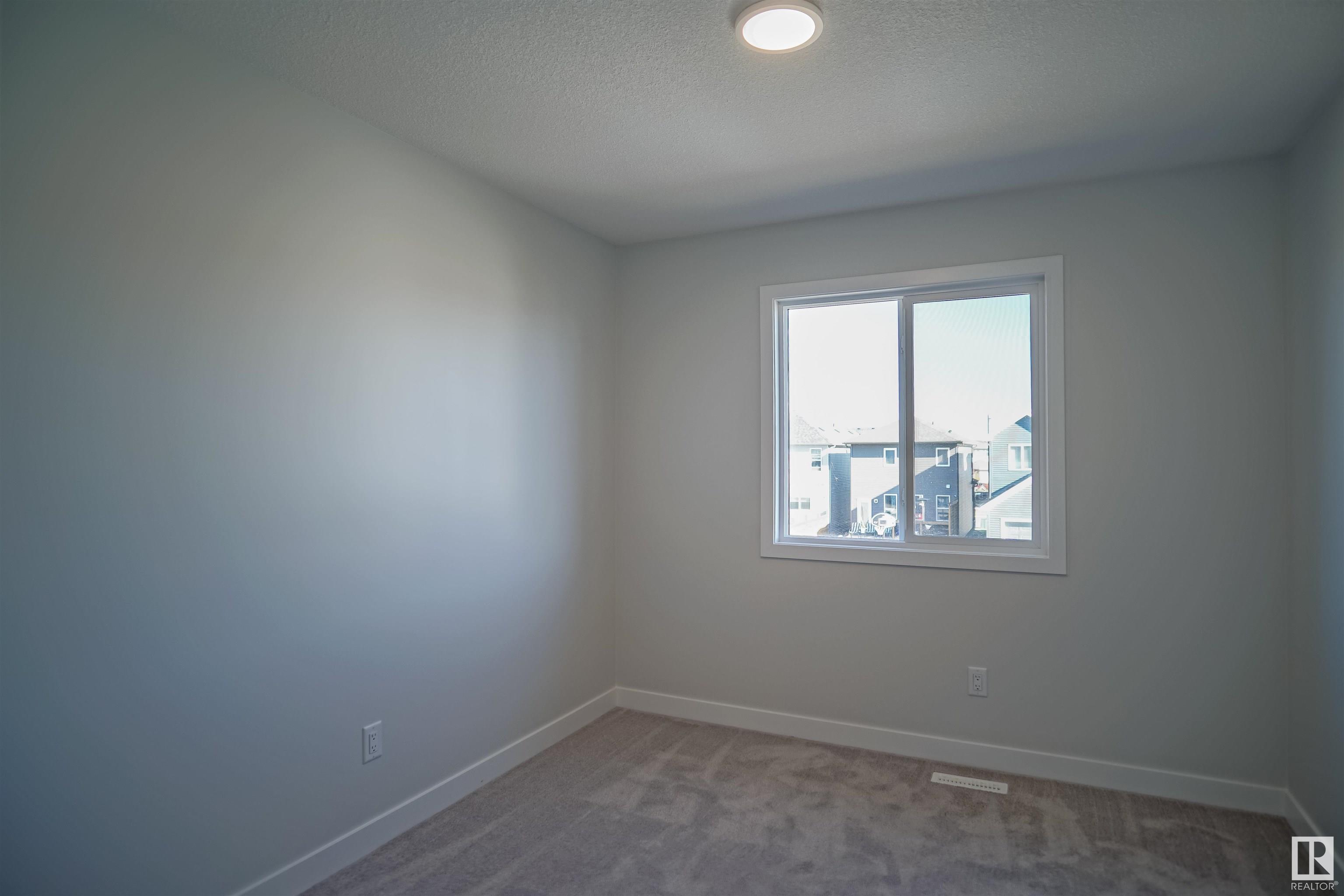      21 WESTPARK DR , Fort Saskatchewan,  ,T8L 0Z5 ;  Listing Number: MLS E4415133