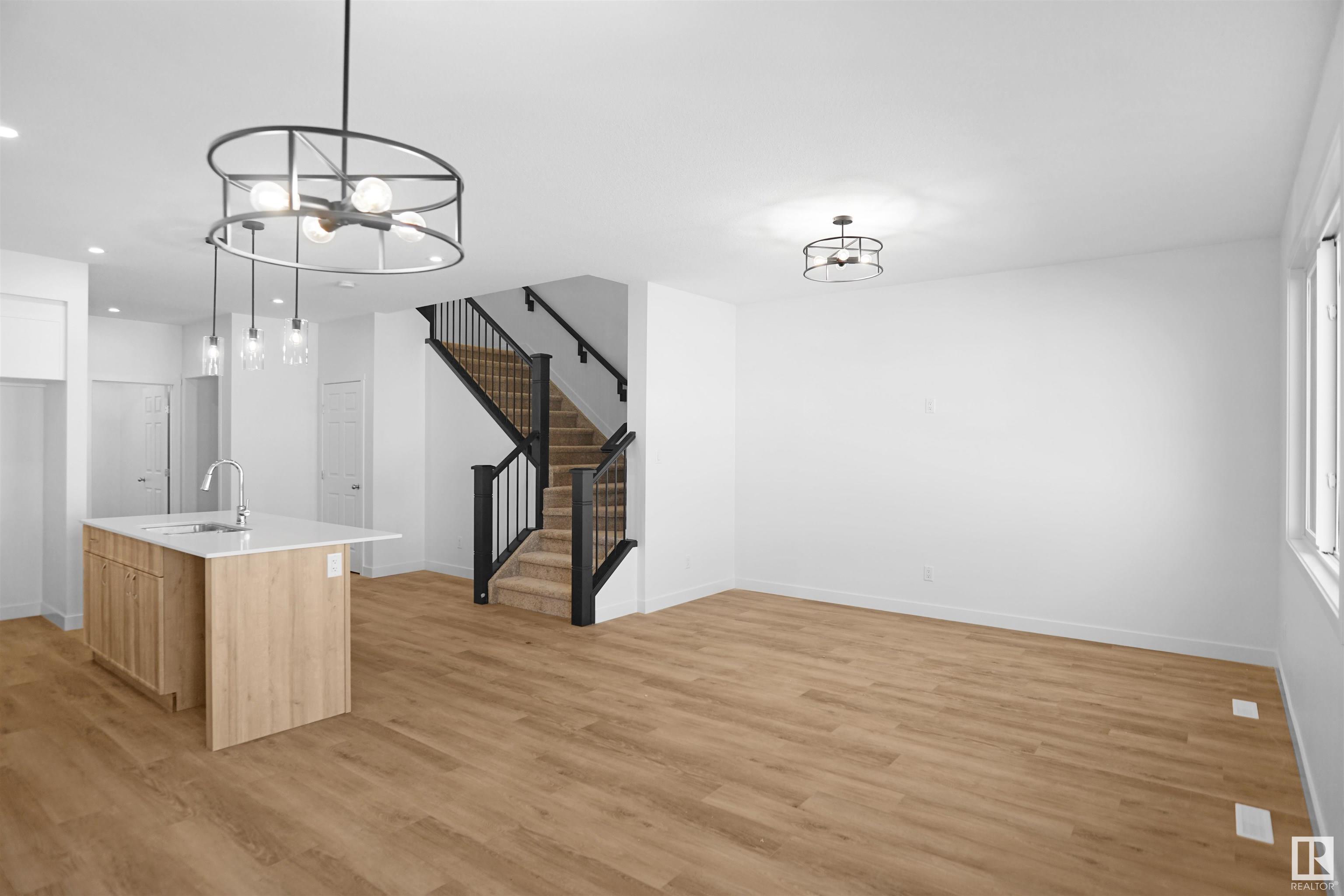      7220 182 AV NW , Edmonton,  ,T8L 0Z5 ;  Listing Number: MLS E4415135