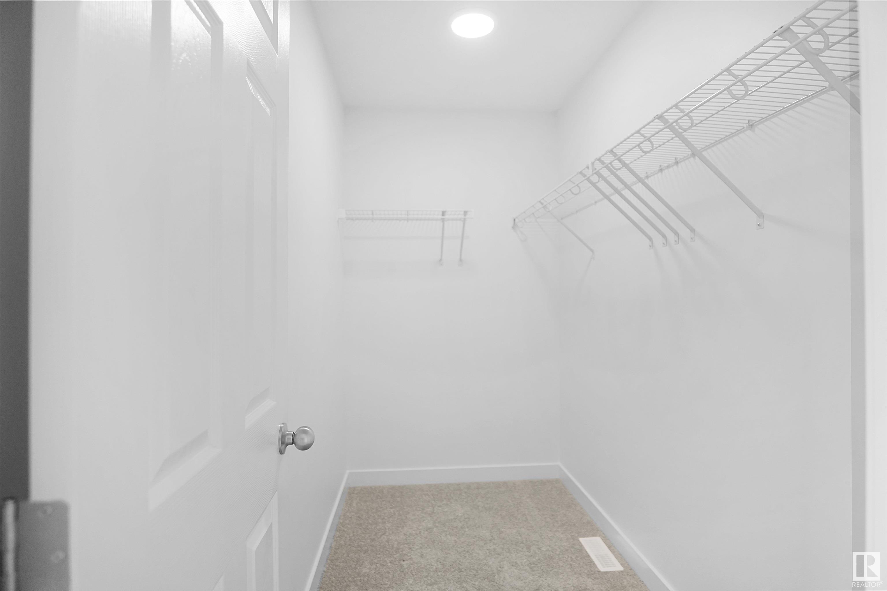      7220 182 AV NW , Edmonton,  ,T8L 0Z5 ;  Listing Number: MLS E4415135