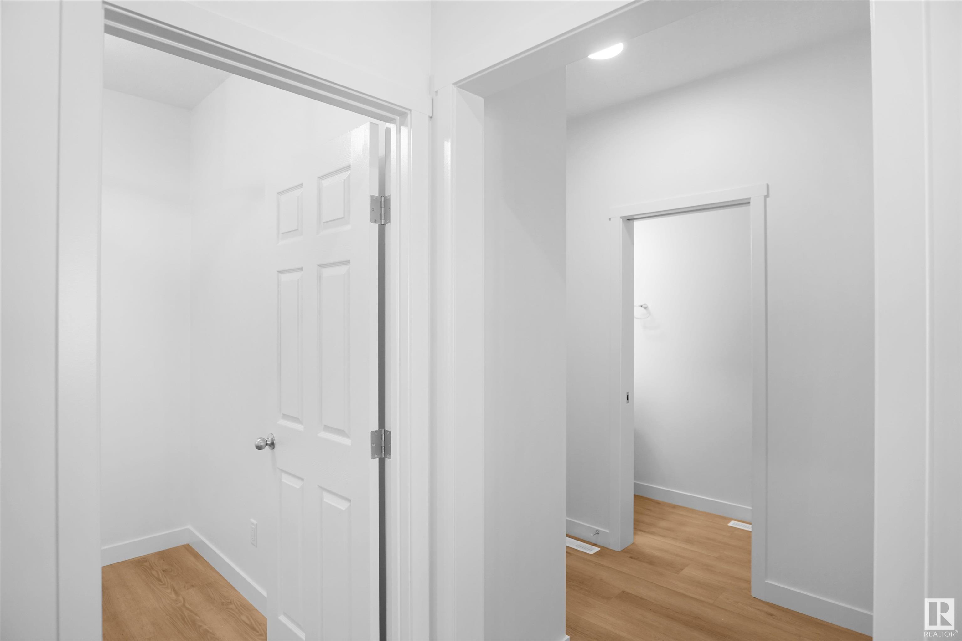      7220 182 AV NW , Edmonton,  ,T8L 0Z5 ;  Listing Number: MLS E4415135