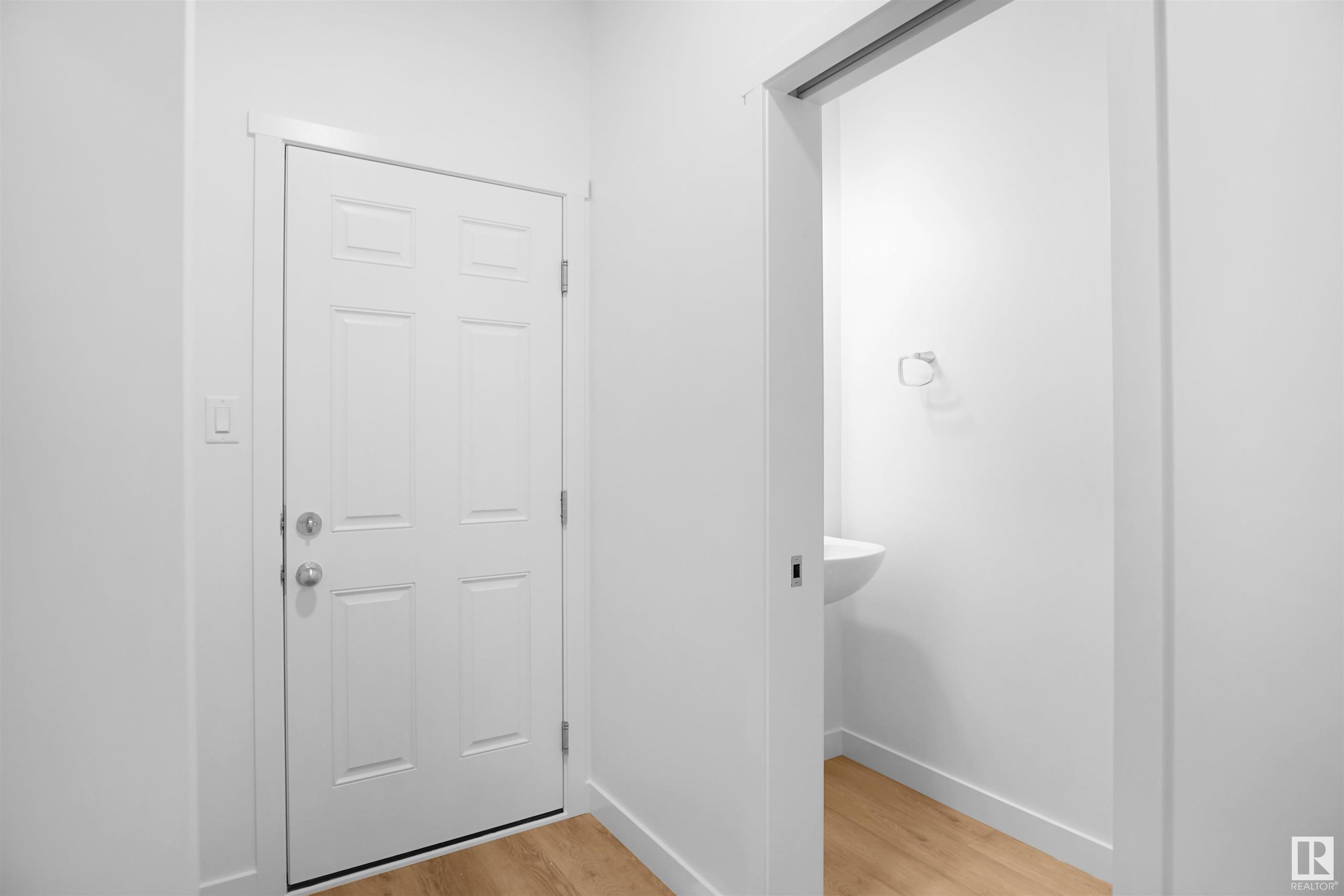      7220 182 AV NW , Edmonton,  ,T8L 0Z5 ;  Listing Number: MLS E4415135
