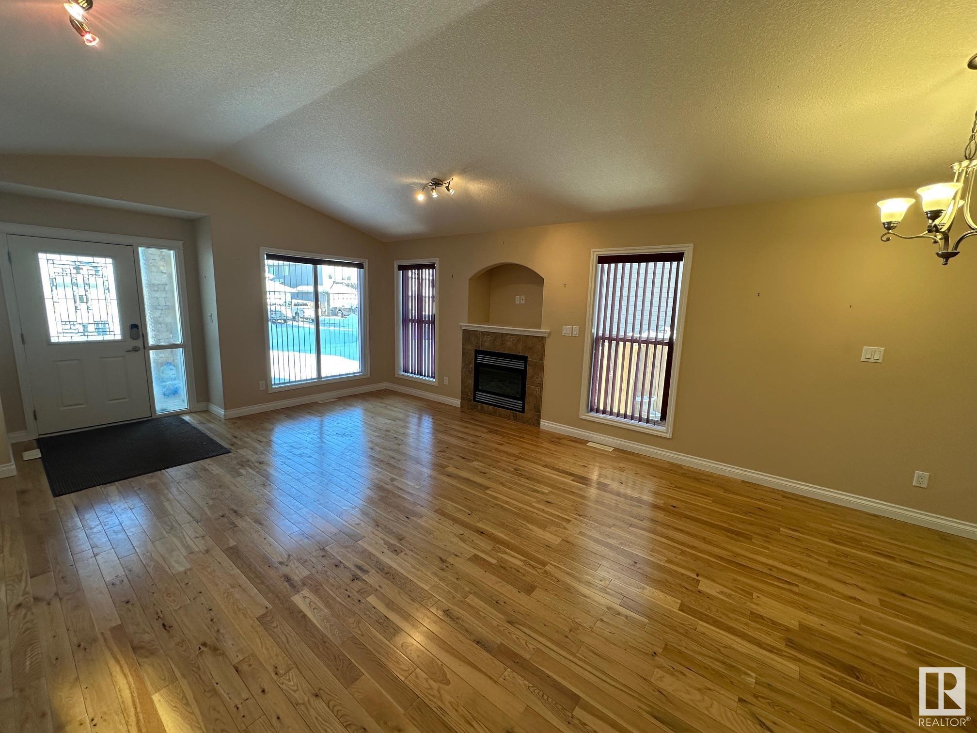      26 WILLOWDALE PL , Stony Plain,  ,T7Z 0A4 ;  Listing Number: MLS E4415161