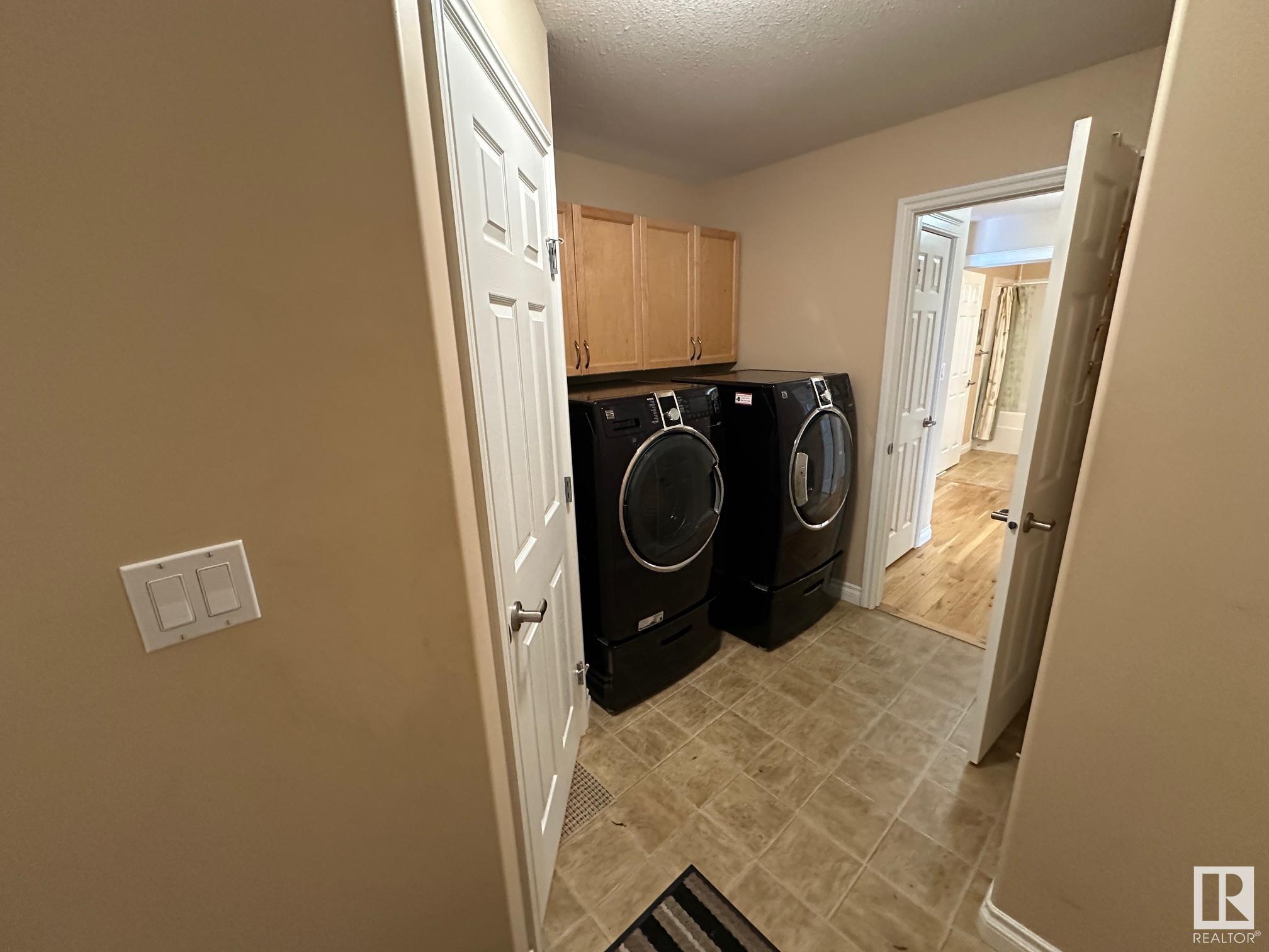      26 WILLOWDALE PL , Stony Plain,  ,T7Z 0A4 ;  Listing Number: MLS E4415161