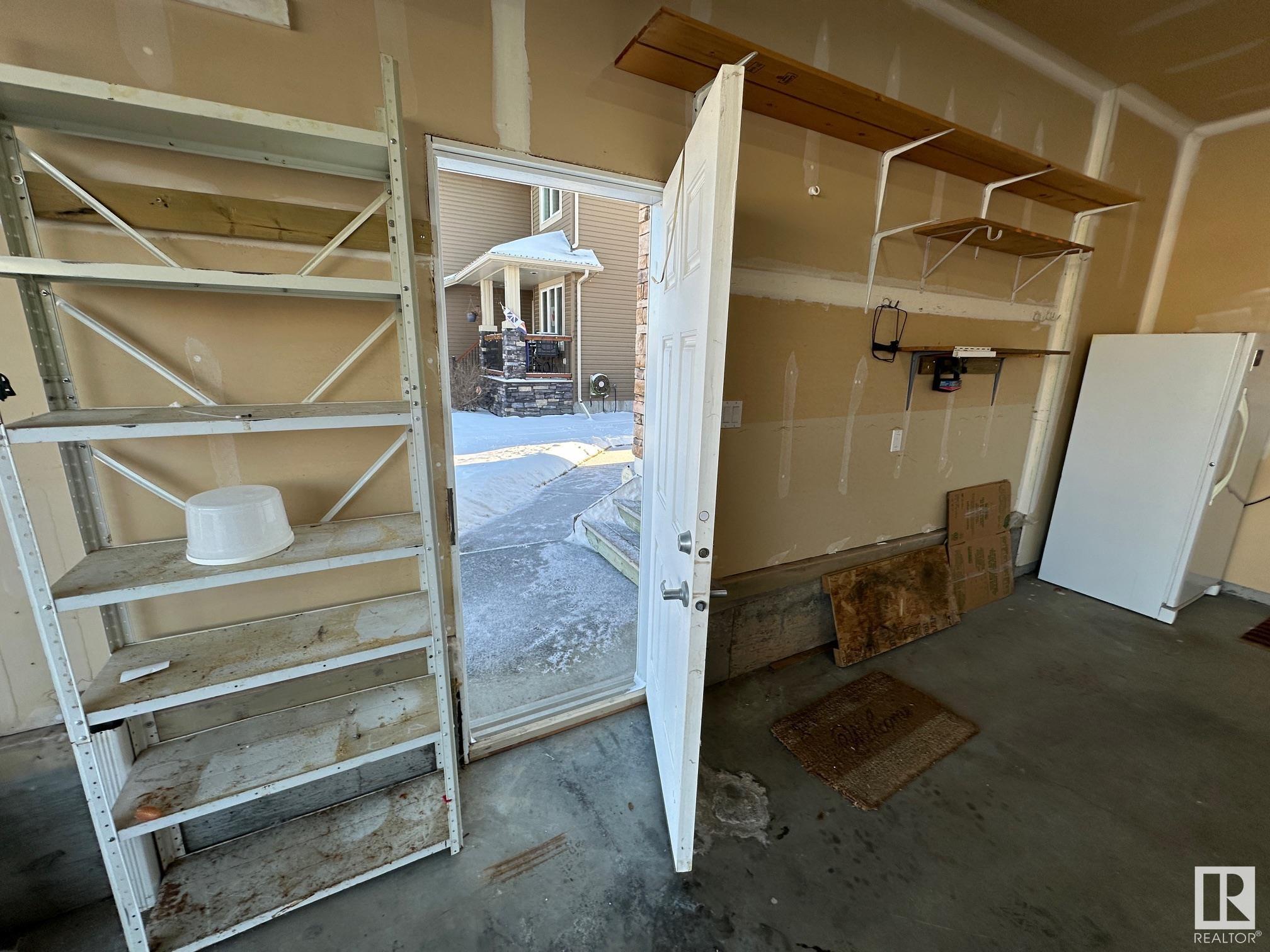      26 WILLOWDALE PL , Stony Plain,  ,T7Z 0A4 ;  Listing Number: MLS E4415161