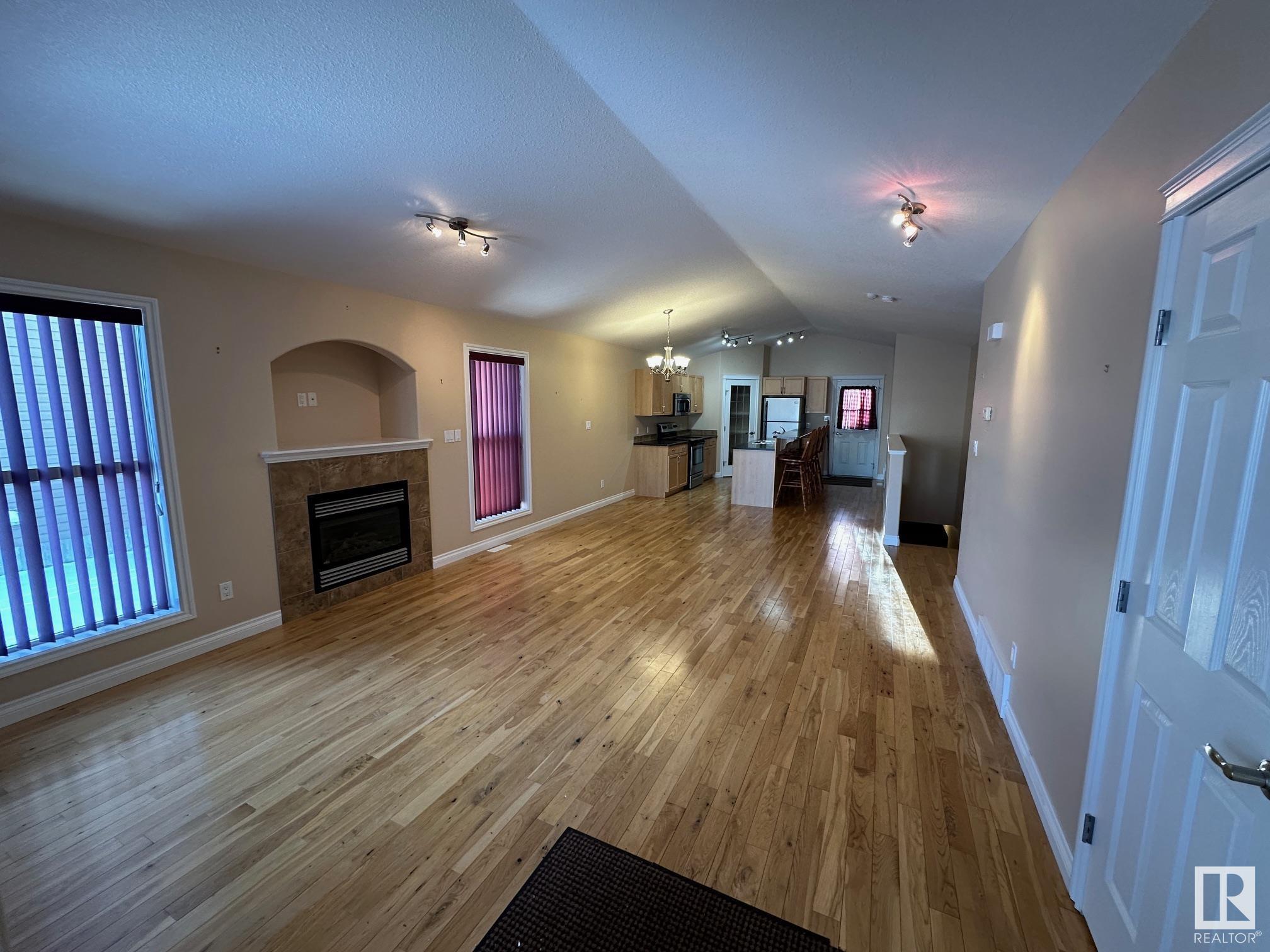      26 WILLOWDALE PL , Stony Plain,  ,T7Z 0A4 ;  Listing Number: MLS E4415161