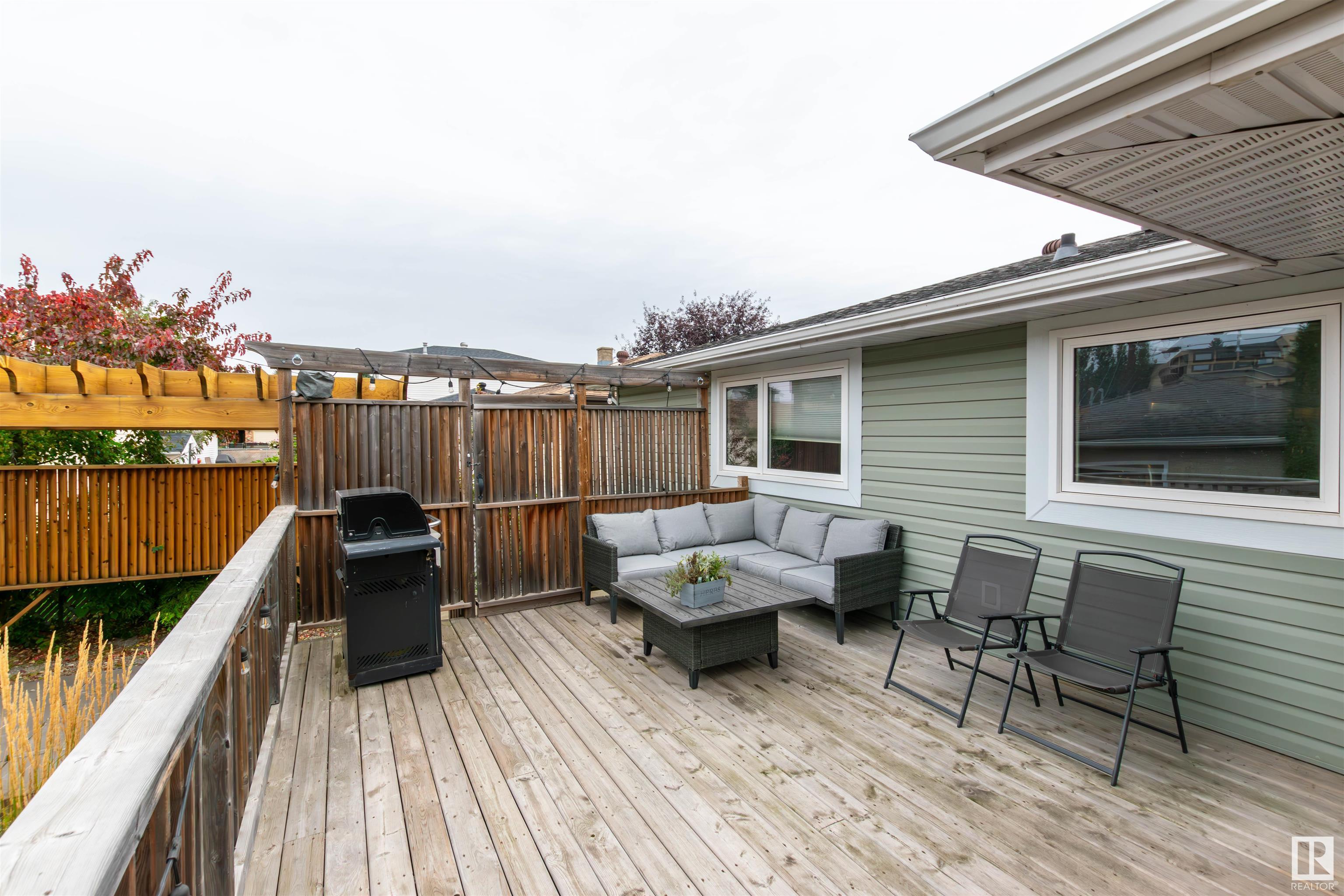      7416 104A AV NW , Edmonton,  ,T6A 0Z8 ;  Listing Number: MLS E4415167
