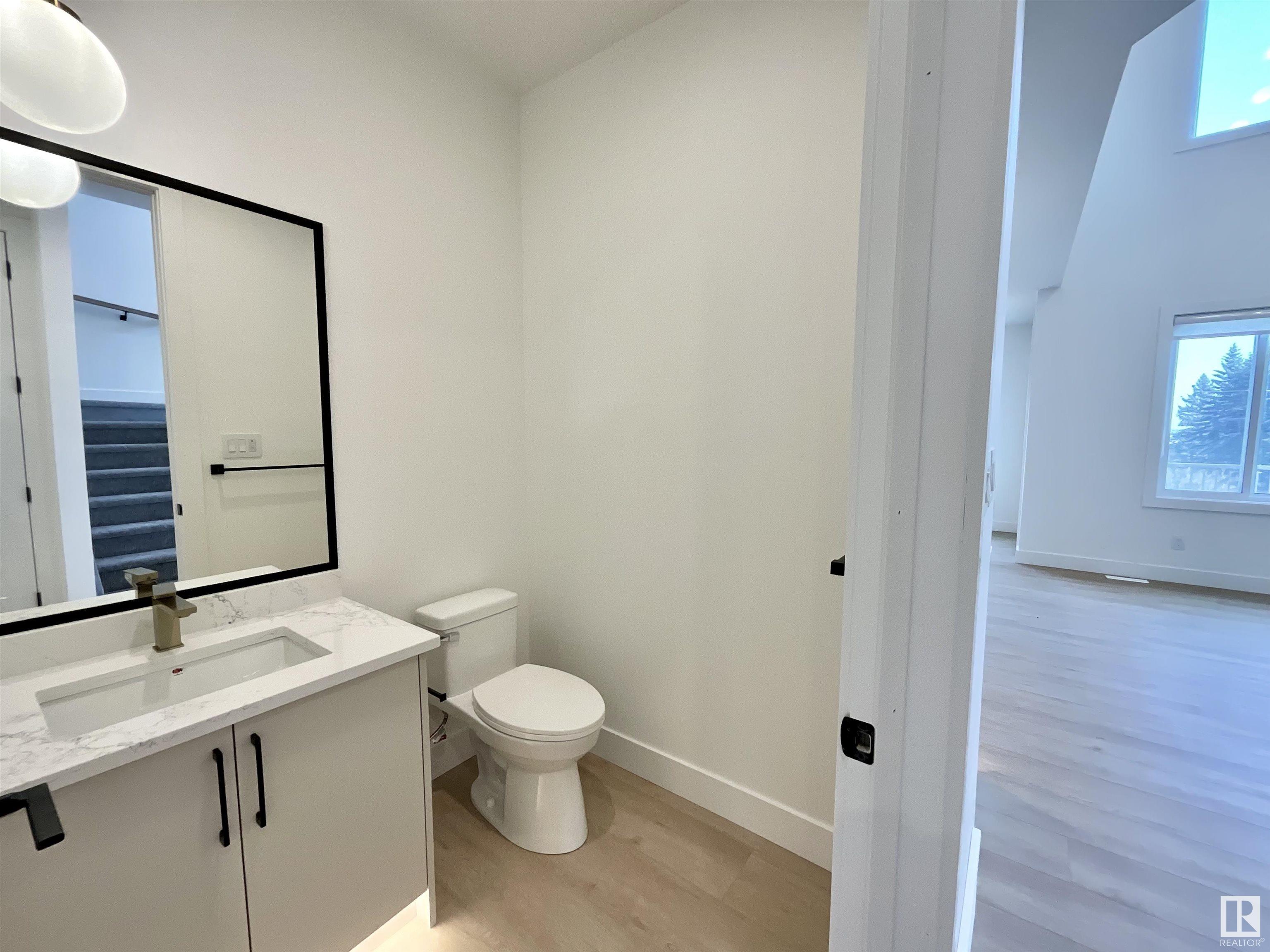      105 STARLING WY , Fort Saskatchewan,  ,T8L 1R5 ;  Listing Number: MLS E4415177