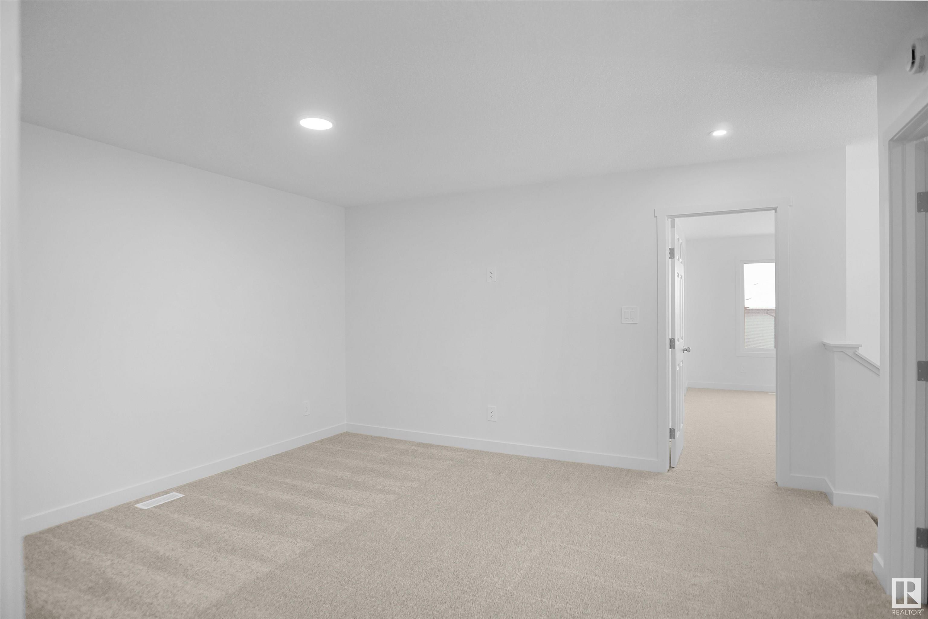      1415 13 AV NW , Edmonton,  ,T6T 2S7 ;  Listing Number: MLS E4415179