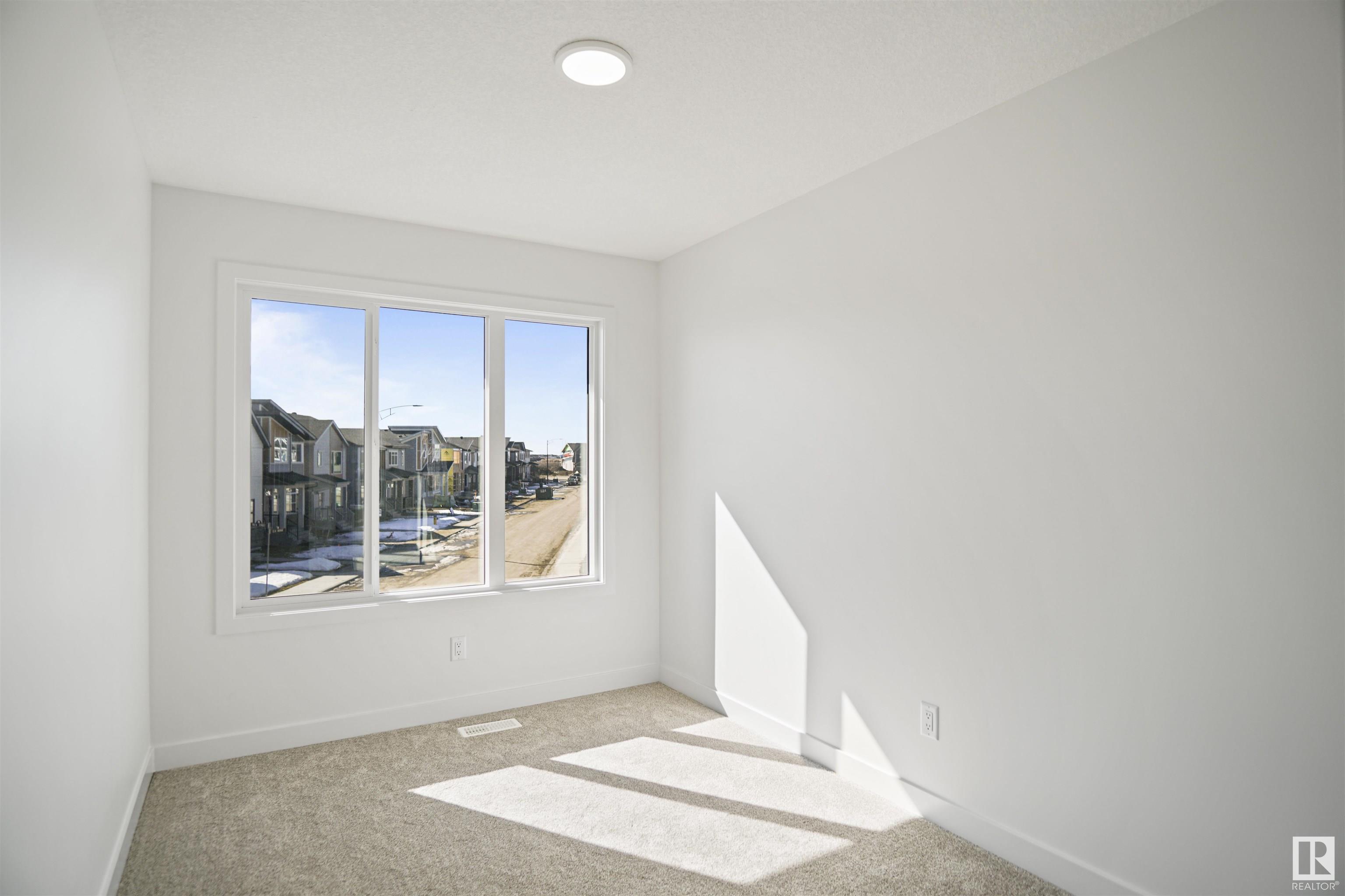      19231 24 AV NW , Edmonton,  ,T6M 1P7 ;  Listing Number: MLS E4415181