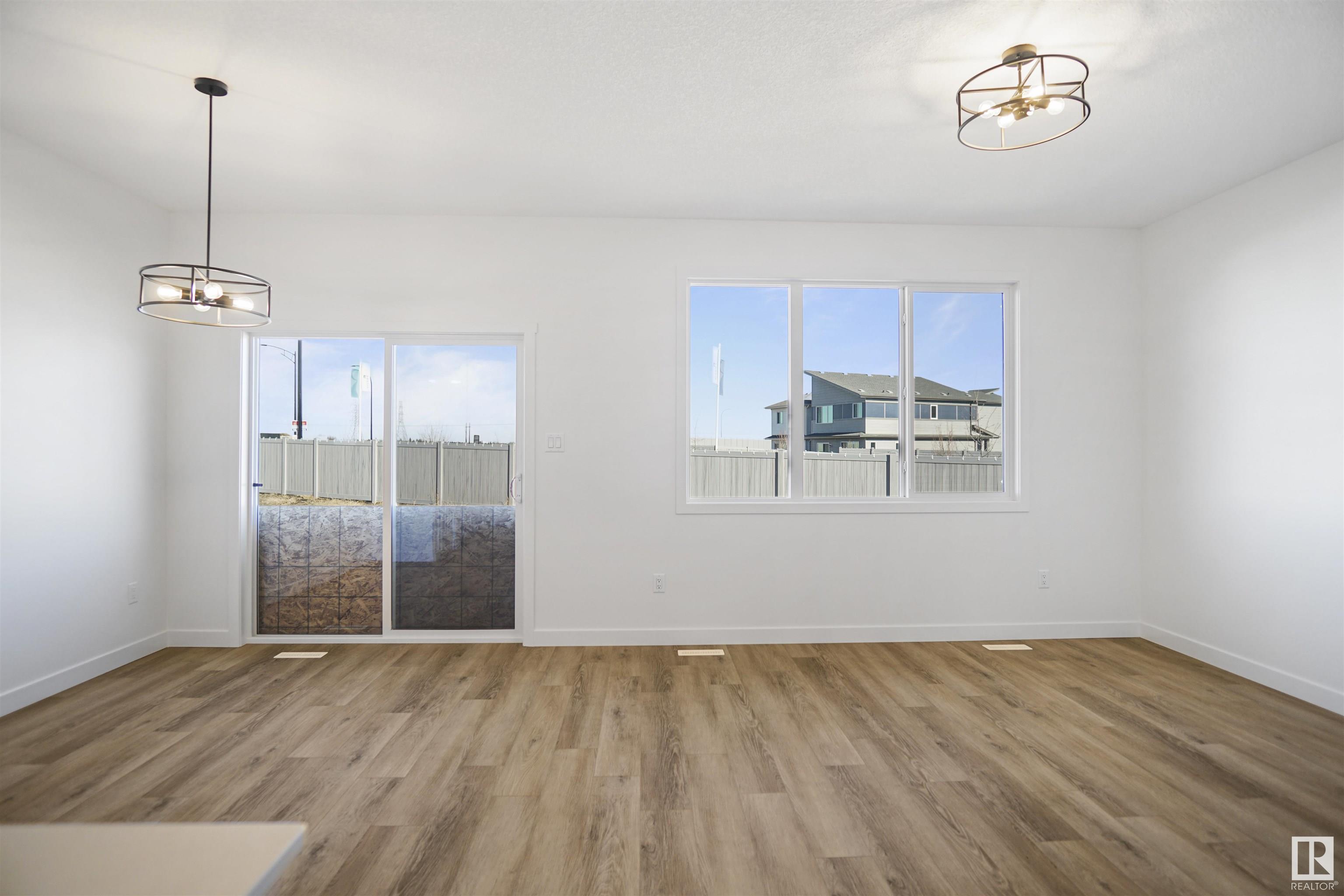      19231 24 AV NW , Edmonton,  ,T6M 1P7 ;  Listing Number: MLS E4415181