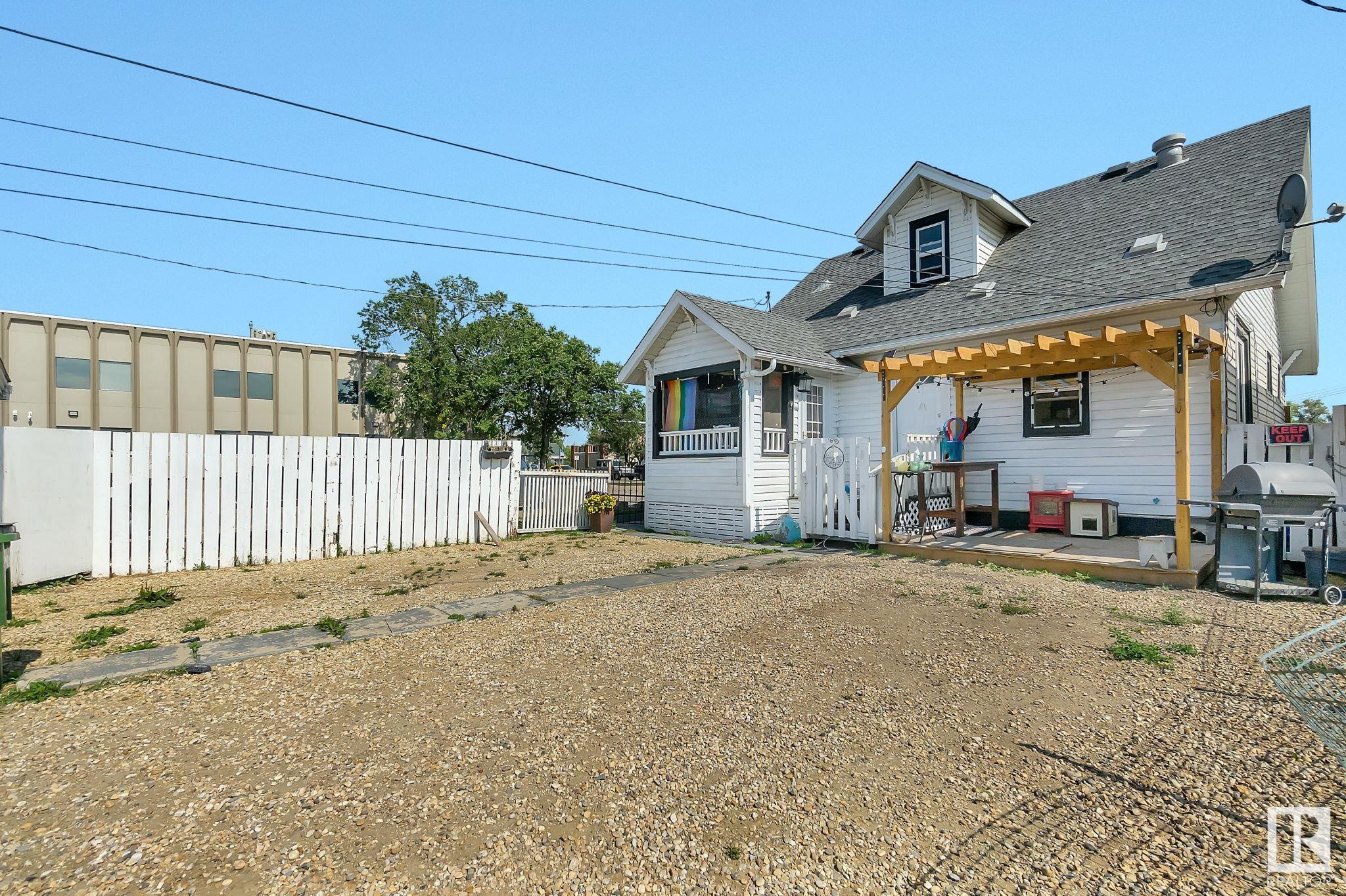     12732 127 ST NW , Edmonton,  ,T5L 1A5 ;  Listing Number: MLS E4415183