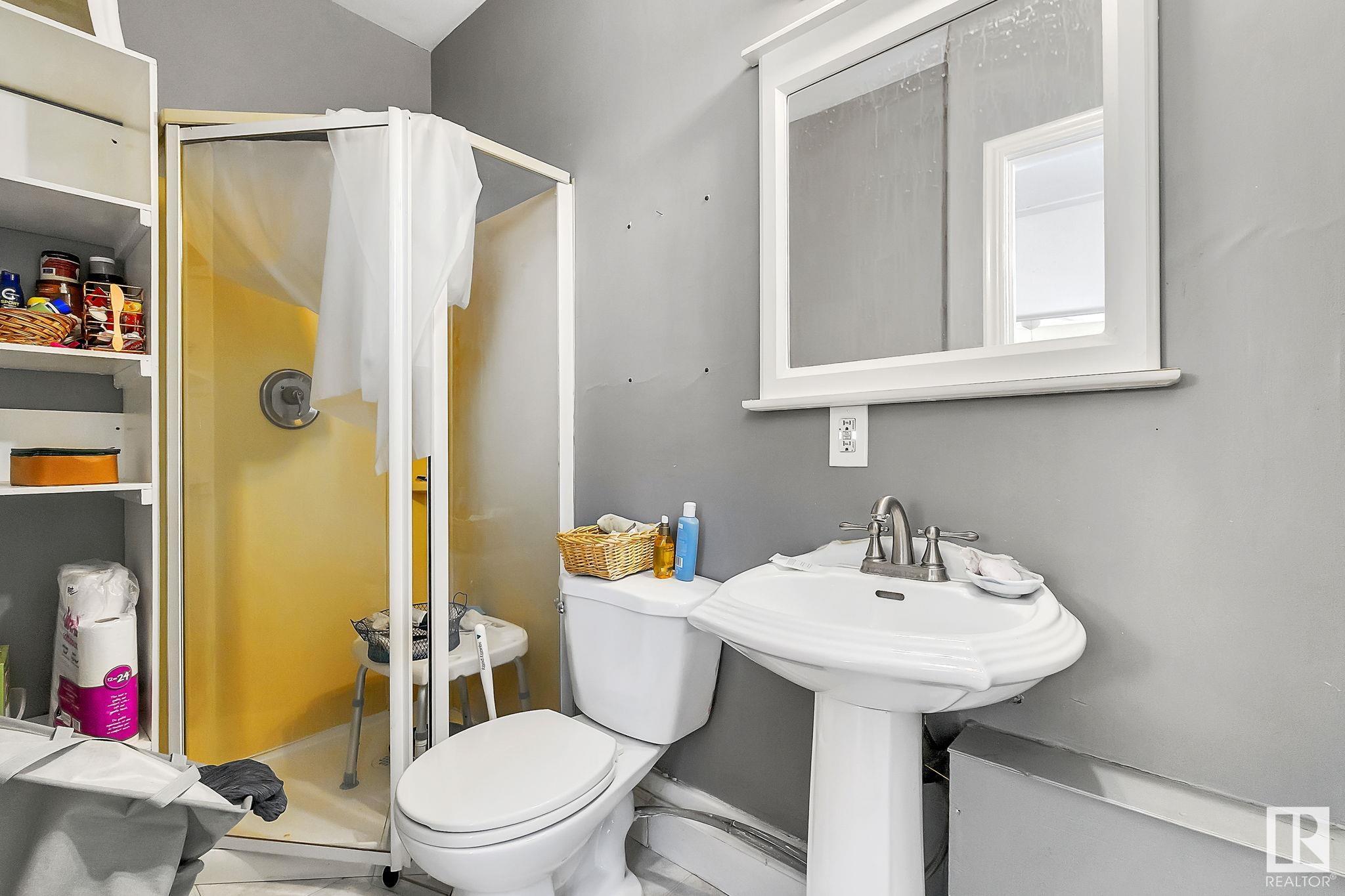      12732 127 ST NW , Edmonton,  ,T5L 1A5 ;  Listing Number: MLS E4415183