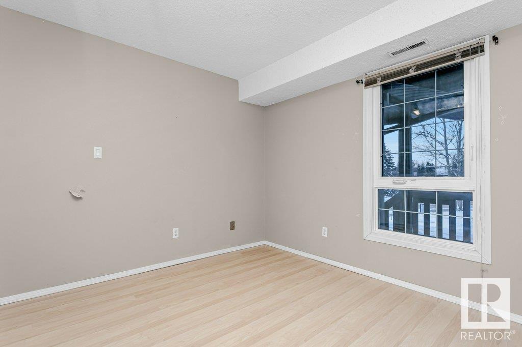      5756 172 ST NW , Edmonton,  ,T6M 1B4 ;  Listing Number: MLS E4415216