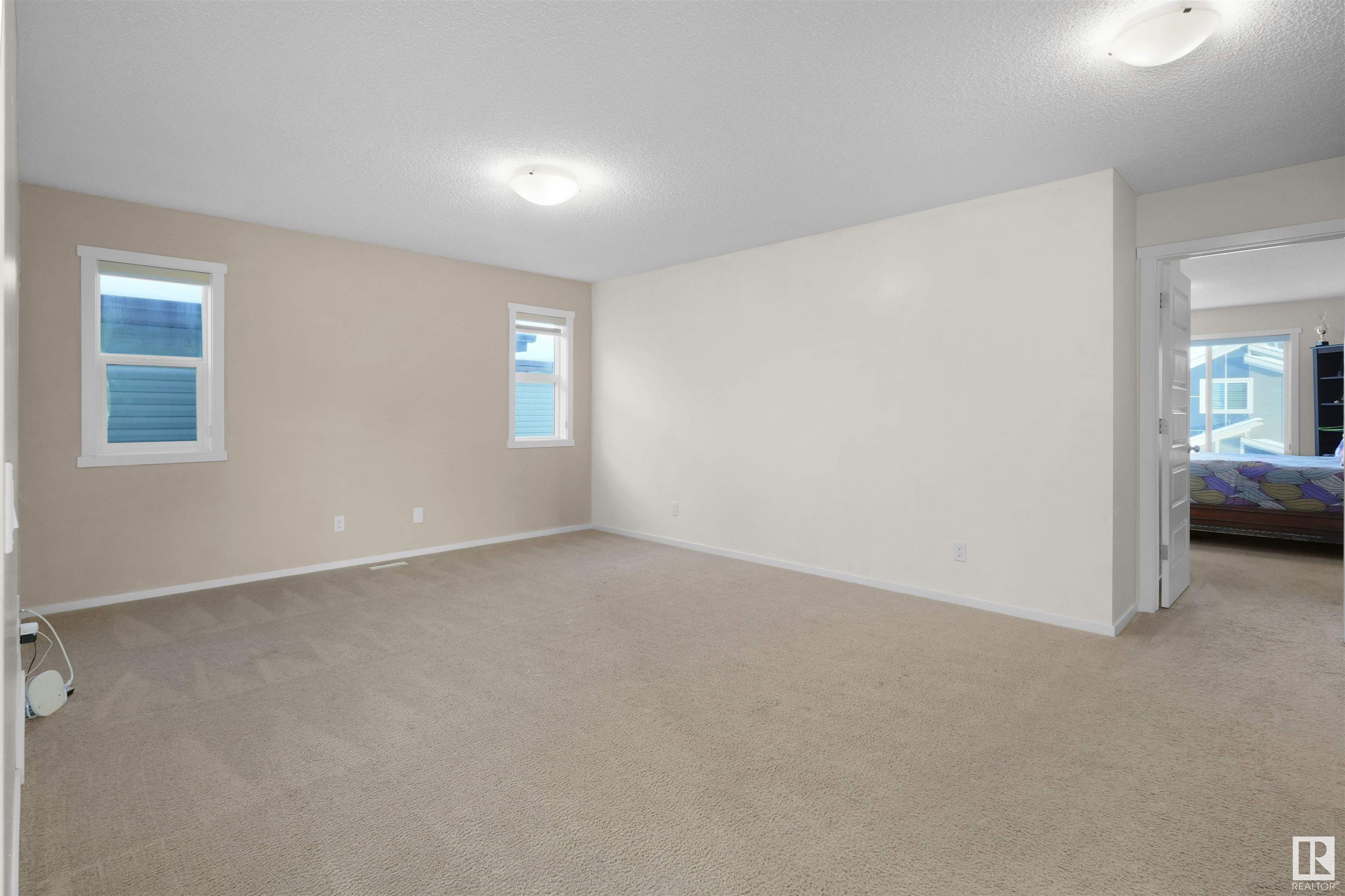      1404 29 ST NW , Edmonton,  ,T6T 1A8 ;  Listing Number: MLS E4415224