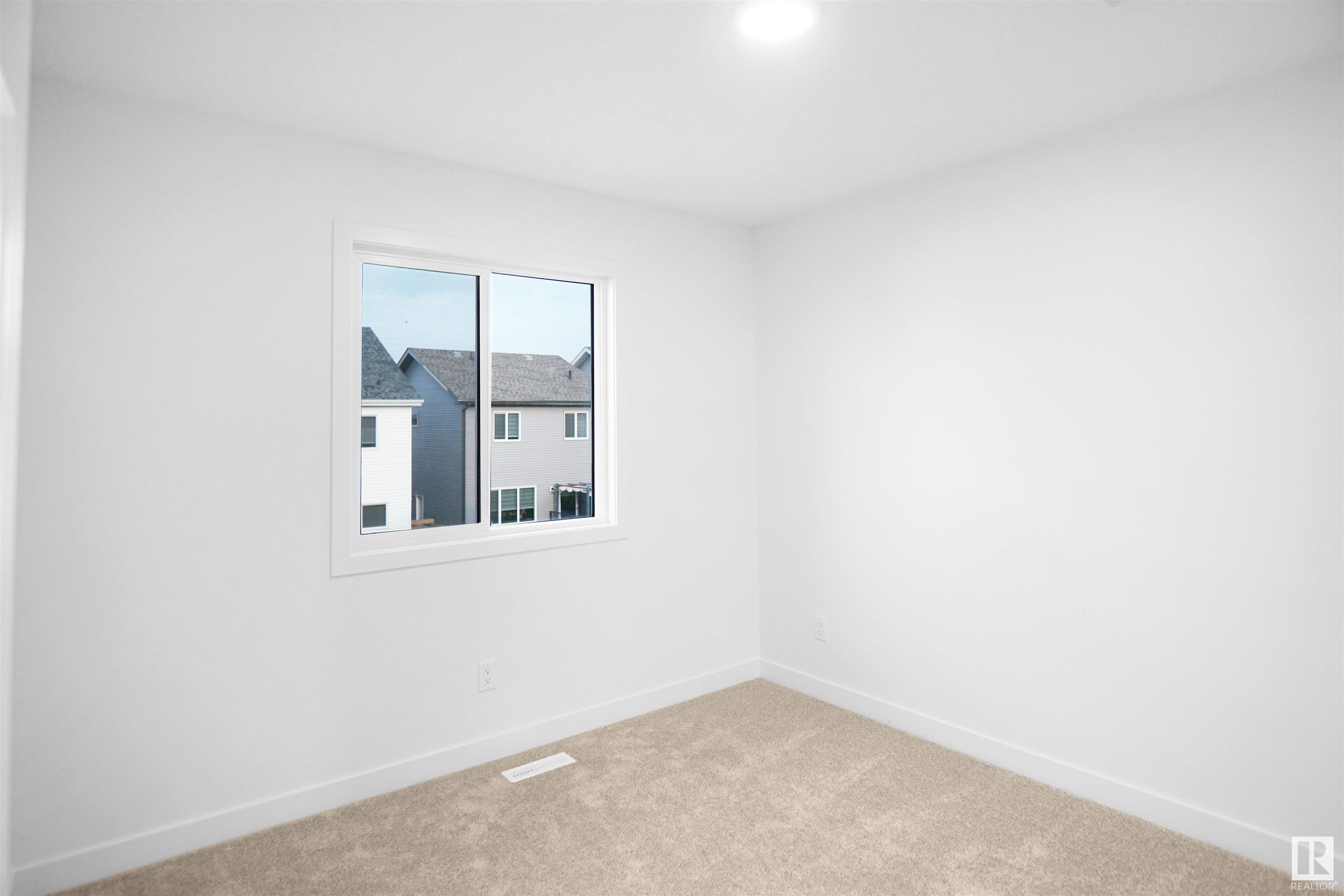      266 SUNLAND WY , Sherwood Park,  ,T8H 2Y7 ;  Listing Number: MLS E4415229