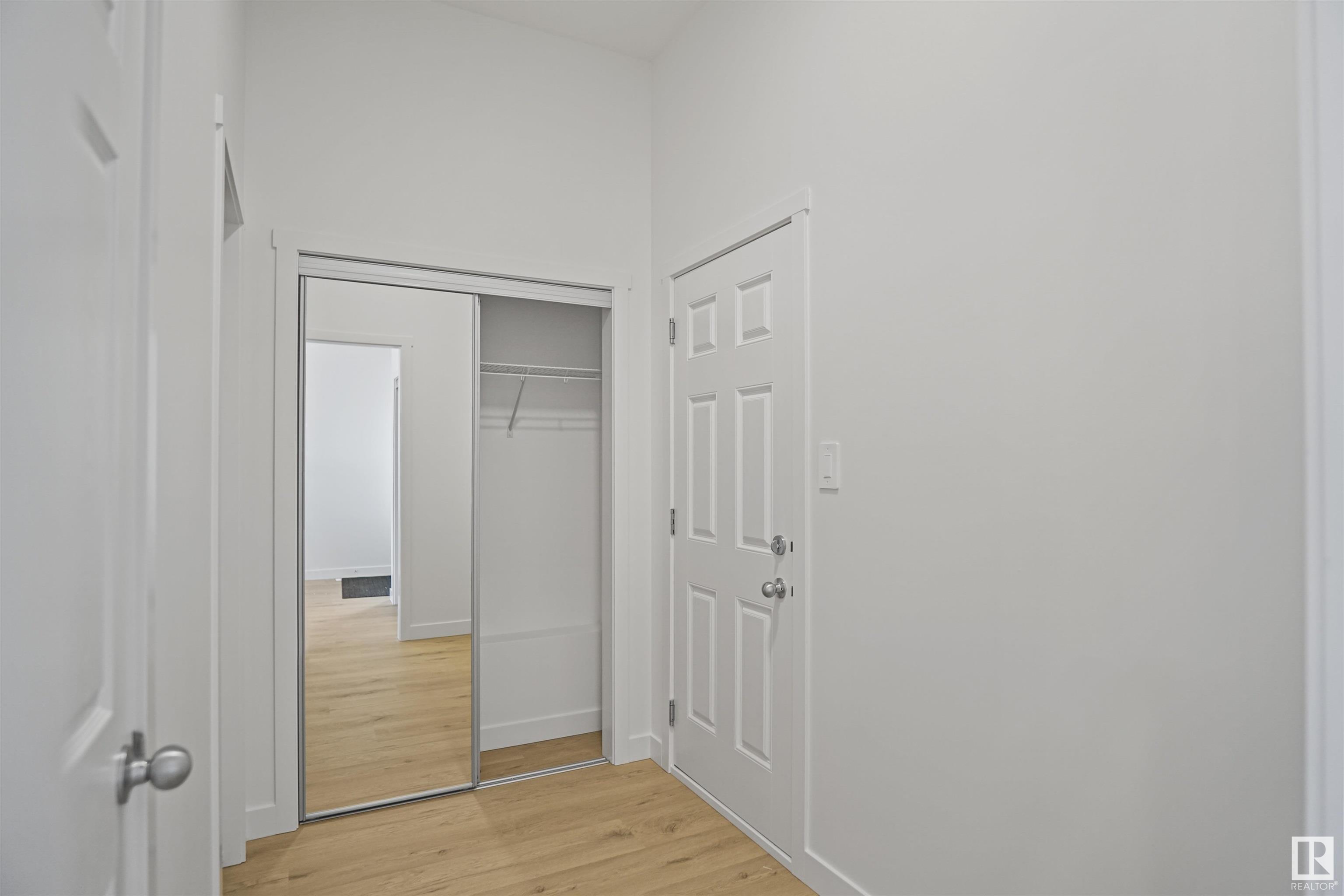      270 SUNLAND WY , Sherwood Park,  ,T8H 2Y7 ;  Listing Number: MLS E4415230