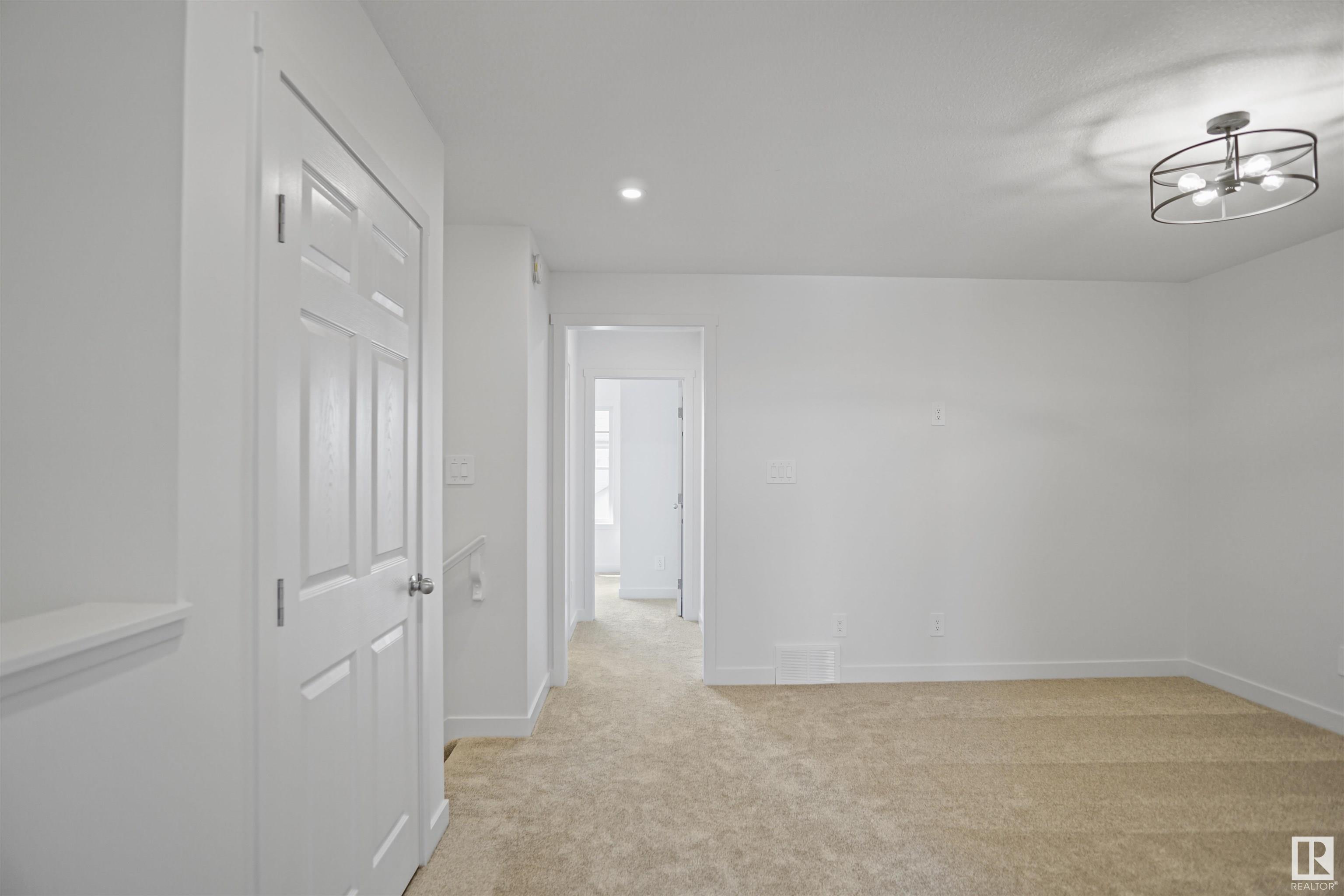      270 SUNLAND WY , Sherwood Park,  ,T8H 2Y7 ;  Listing Number: MLS E4415230