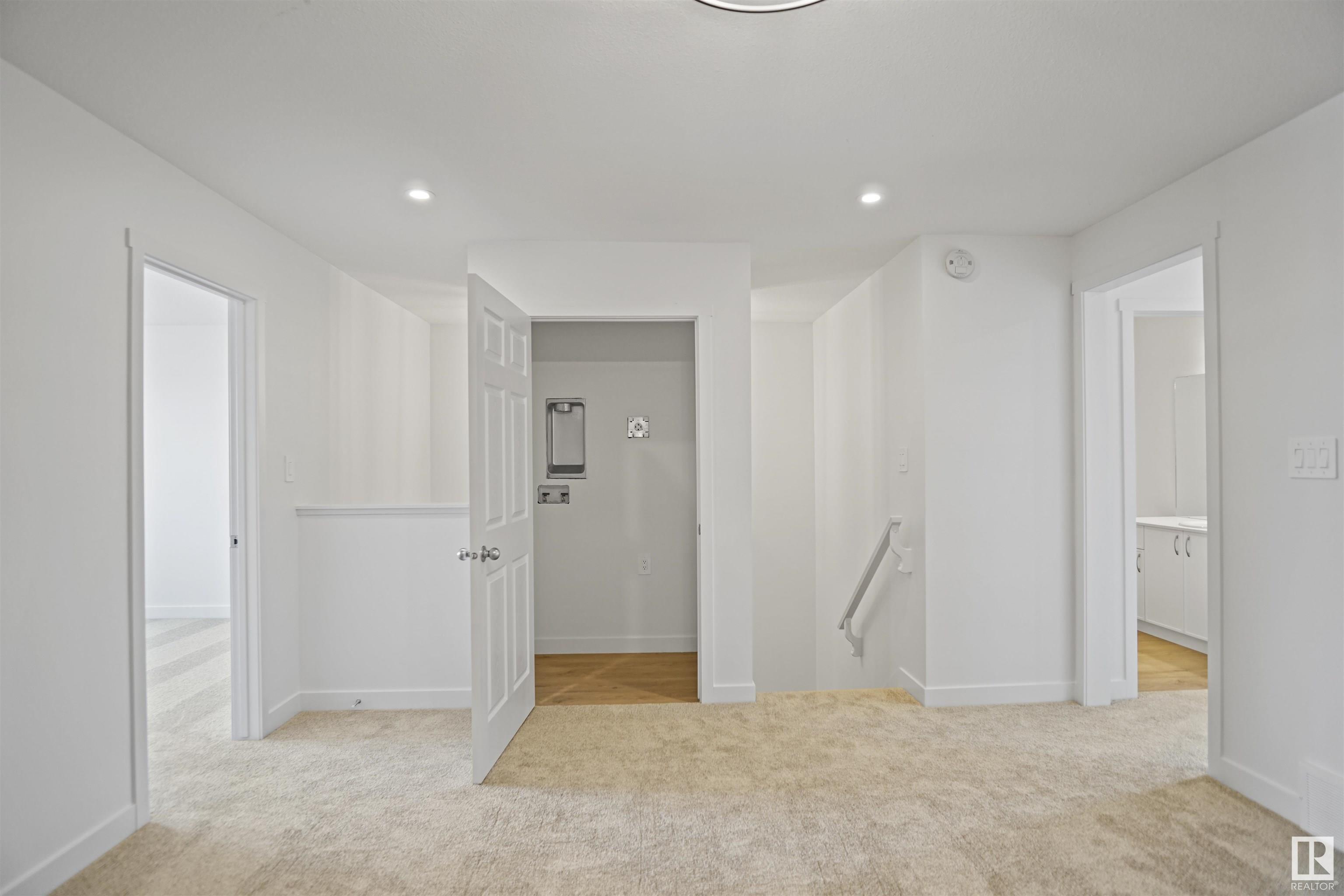      270 SUNLAND WY , Sherwood Park,  ,T8H 2Y7 ;  Listing Number: MLS E4415230