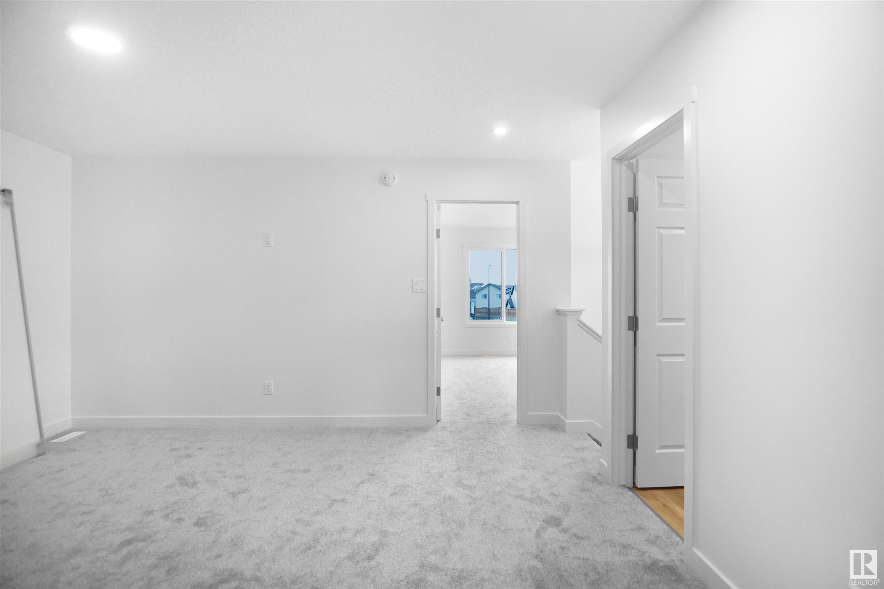      286 SUNLAND WY , Sherwood Park,  ,T8H 2X7 ;  Listing Number: MLS E4415234