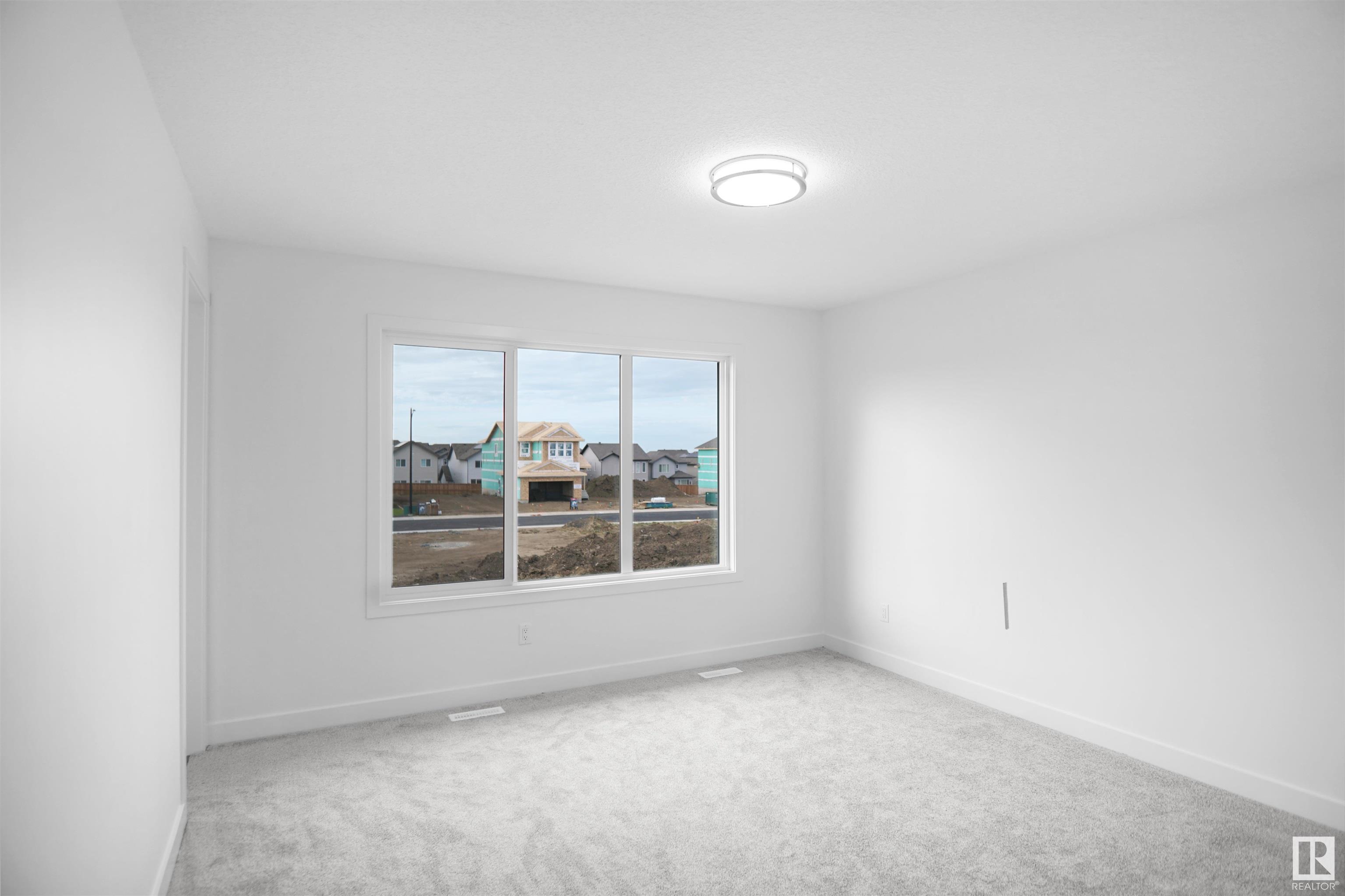      286 SUNLAND WY , Sherwood Park,  ,T8H 2X7 ;  Listing Number: MLS E4415234
