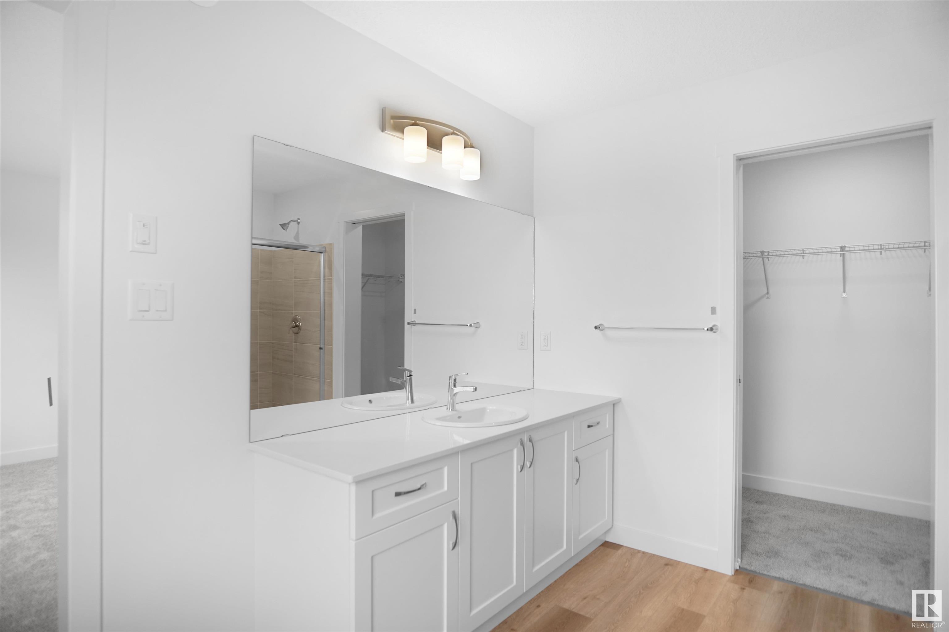      286 SUNLAND WY , Sherwood Park,  ,T8H 2X7 ;  Listing Number: MLS E4415234