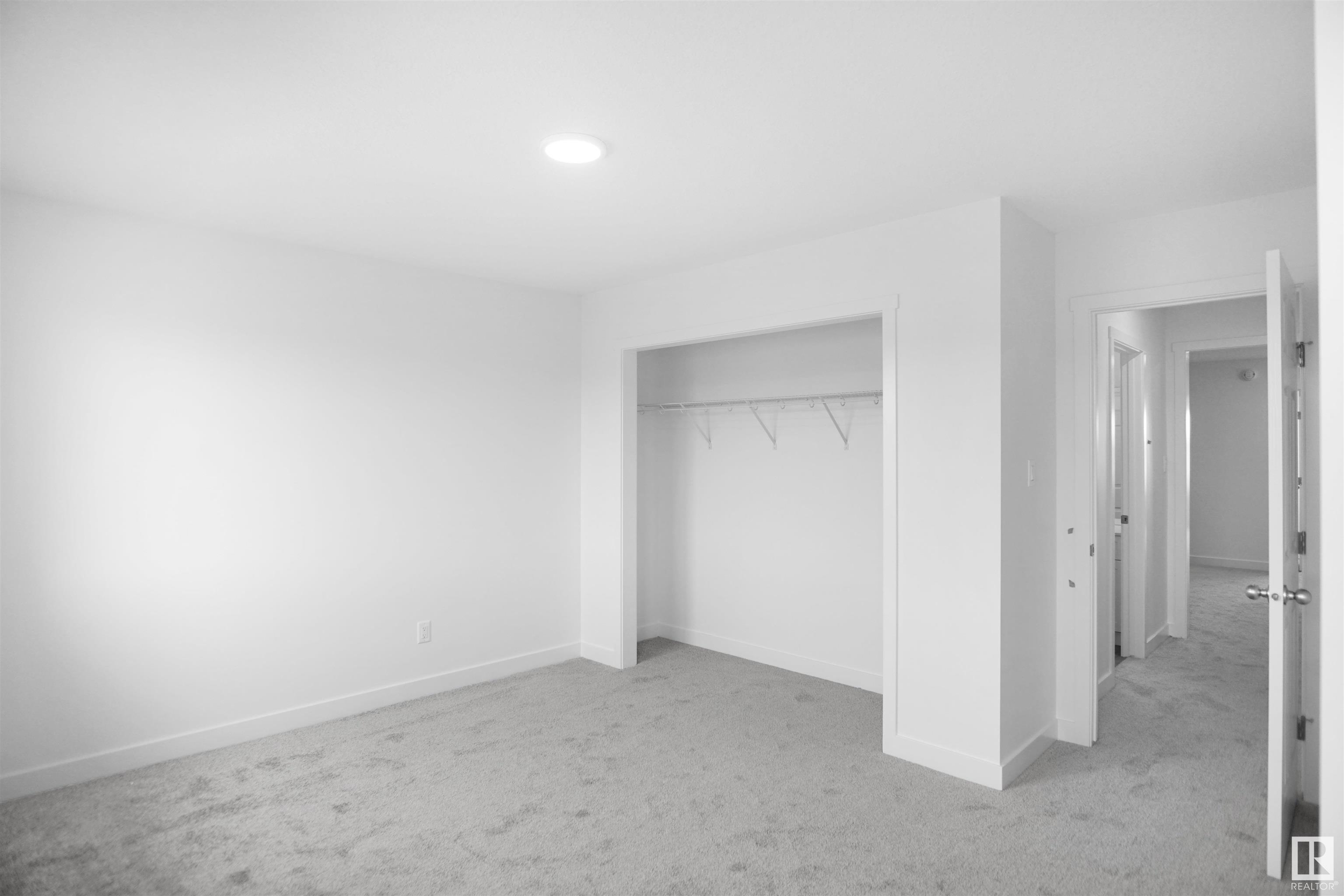      286 SUNLAND WY , Sherwood Park,  ,T8H 2X7 ;  Listing Number: MLS E4415234
